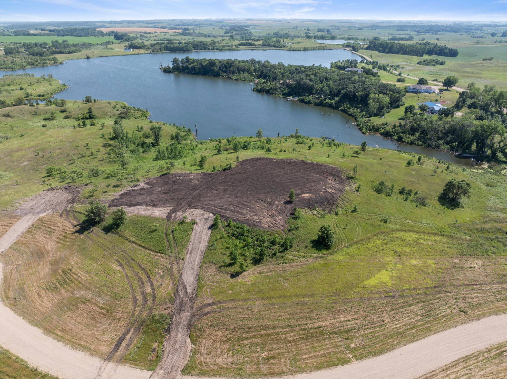 26085 154 AVE S, Barnesville, MN 56514