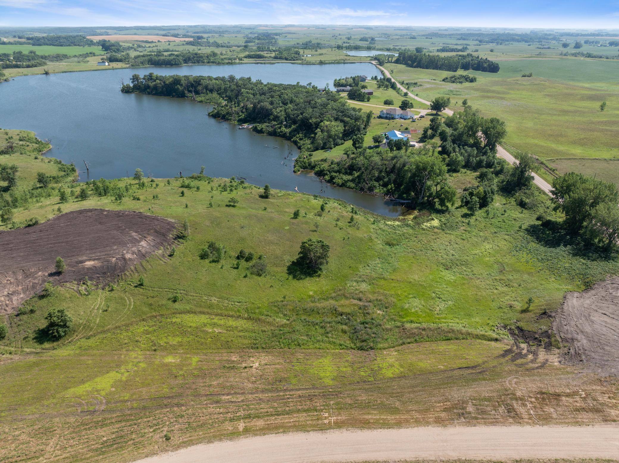 26029 154 AVE S, Barnesville, MN 56514