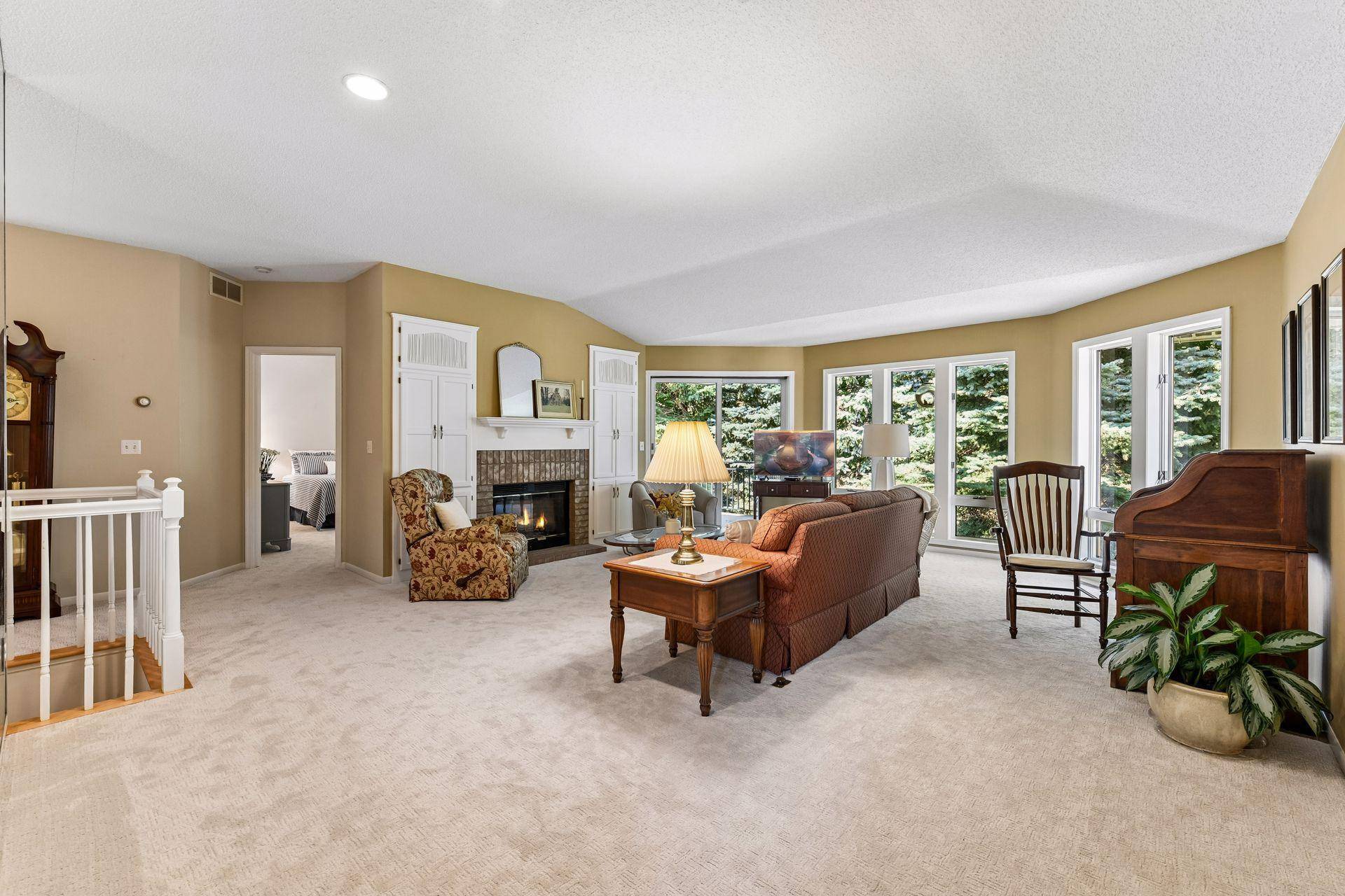 1774 Green Crest DR, Victoria, MN 55386