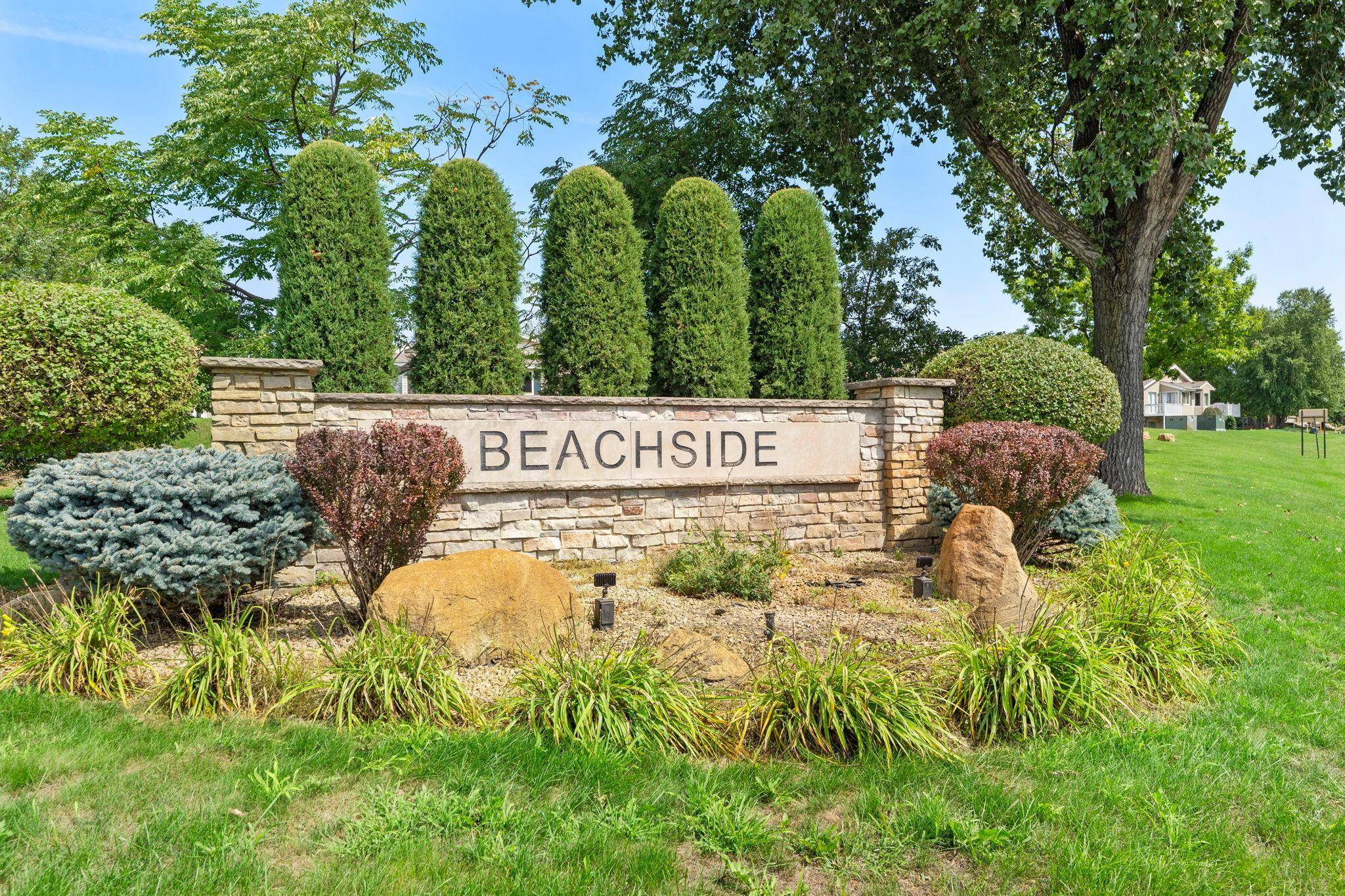 5332 Beachside DR, Minnetonka, MN 55343