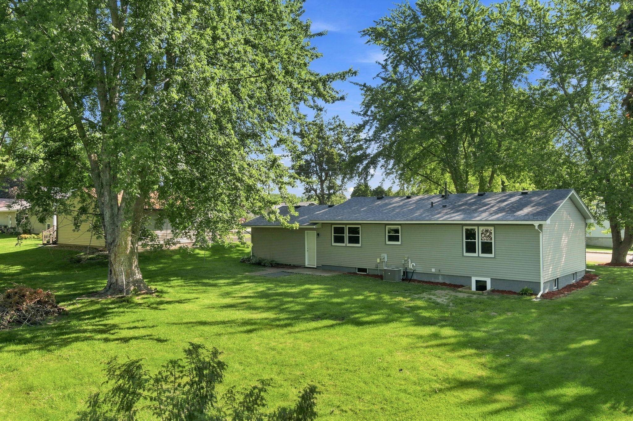1836 Hemlock AVE, Owatonna, MN 55060