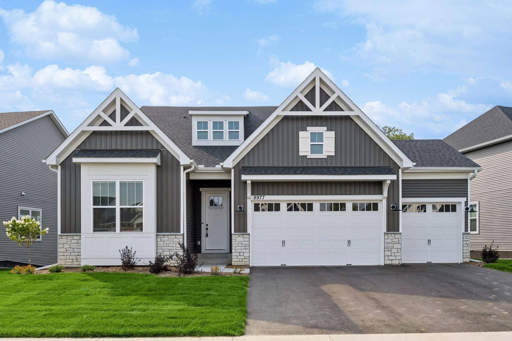 9977 Jack Pine LN, Corcoran, MN 55374