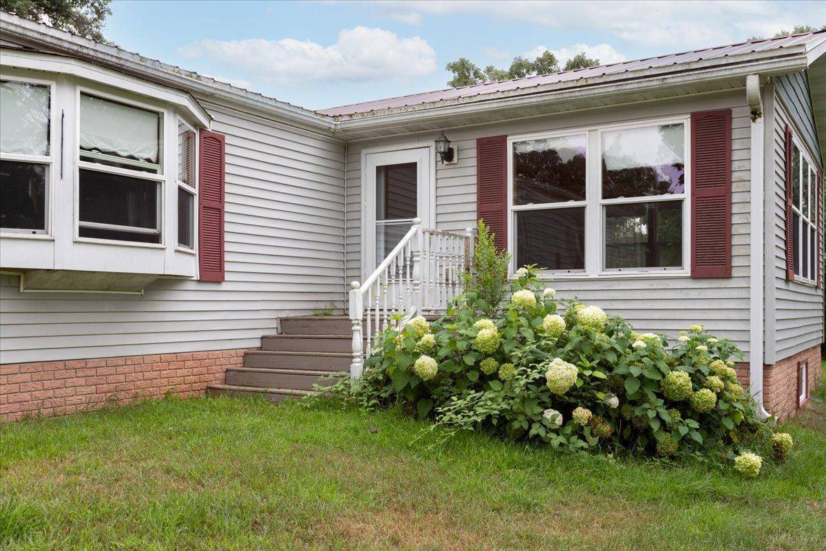 N9912 330th ST, Boyceville, WI 54725