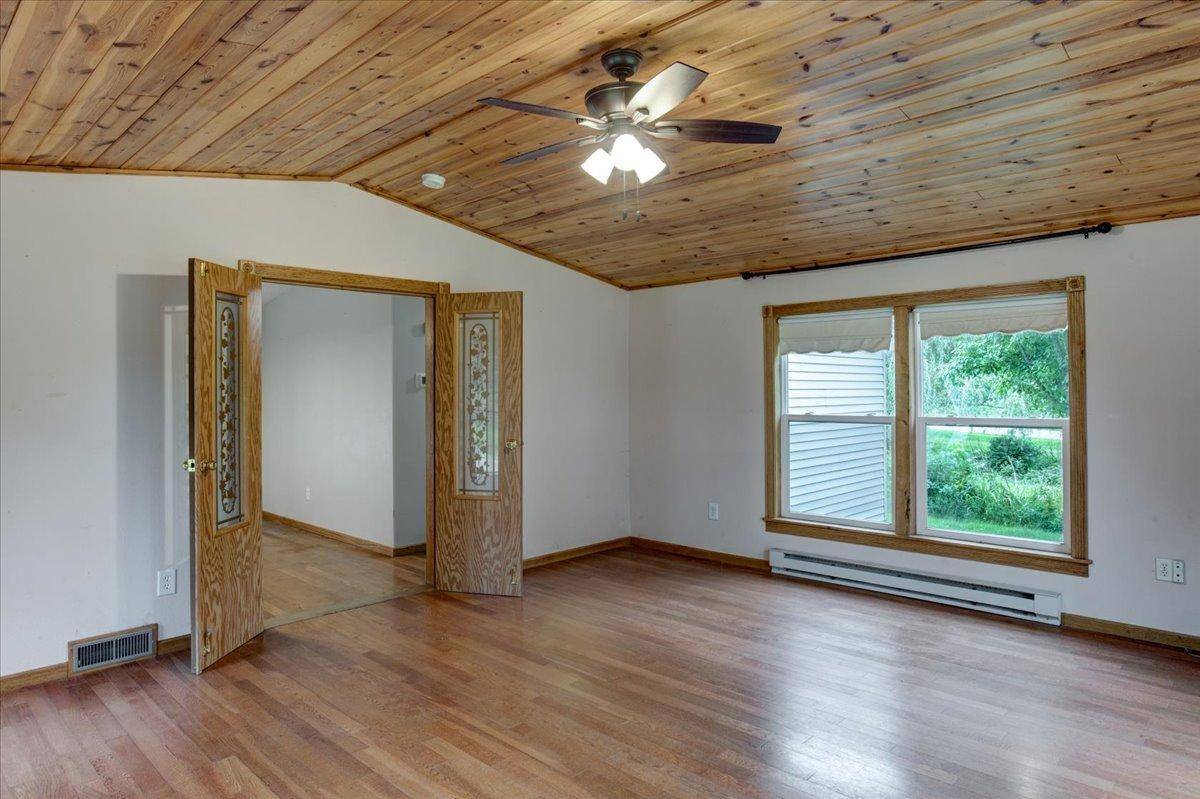 N9912 330th ST, Boyceville, WI 54725