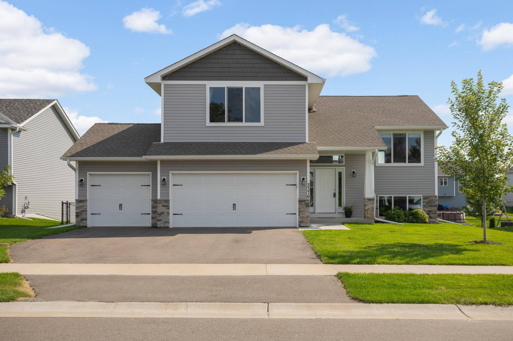 3376 237th AVE NW, Saint Francis, MN 55070