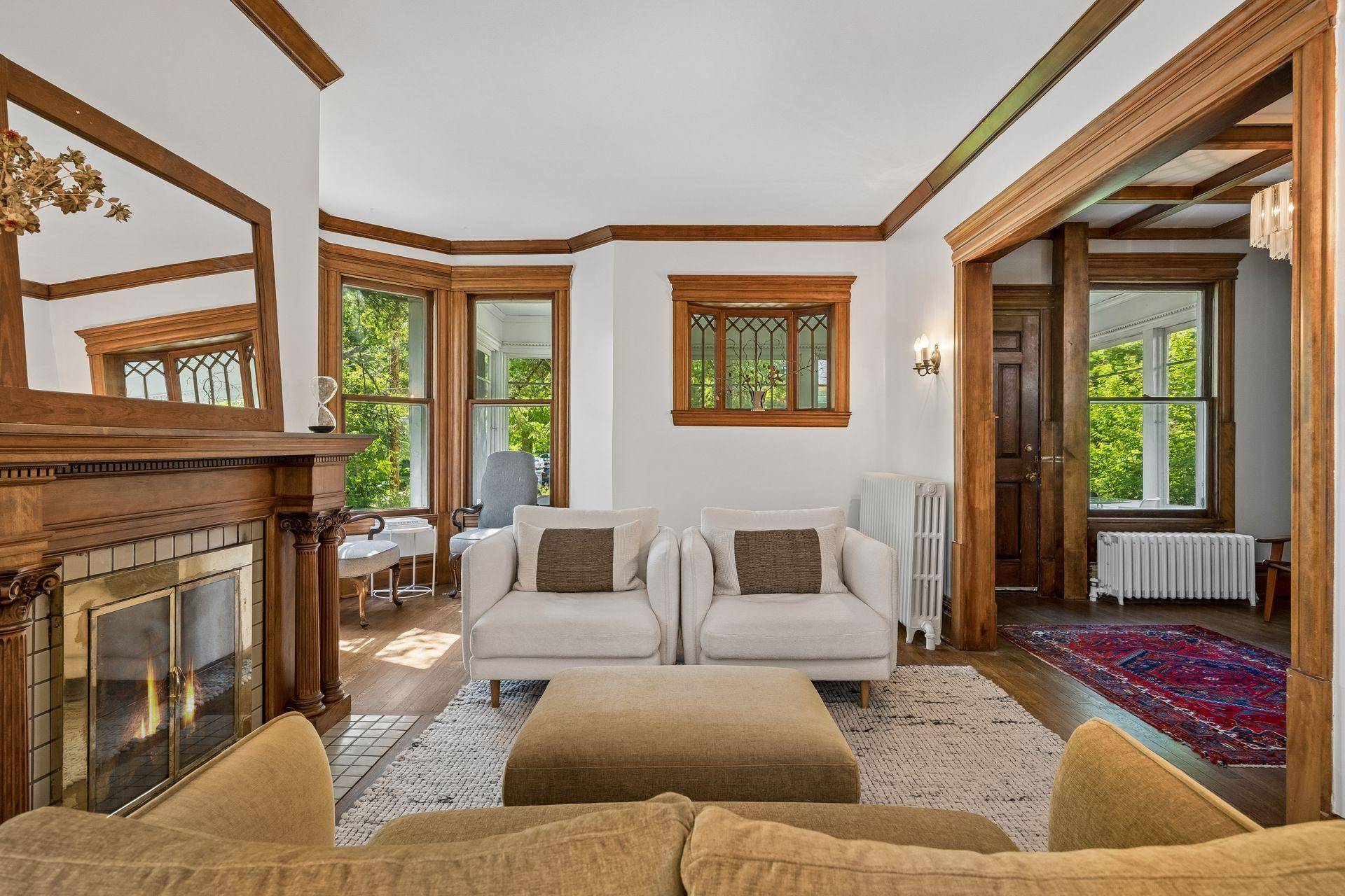 2432 W 24th ST, Minneapolis, MN 55405