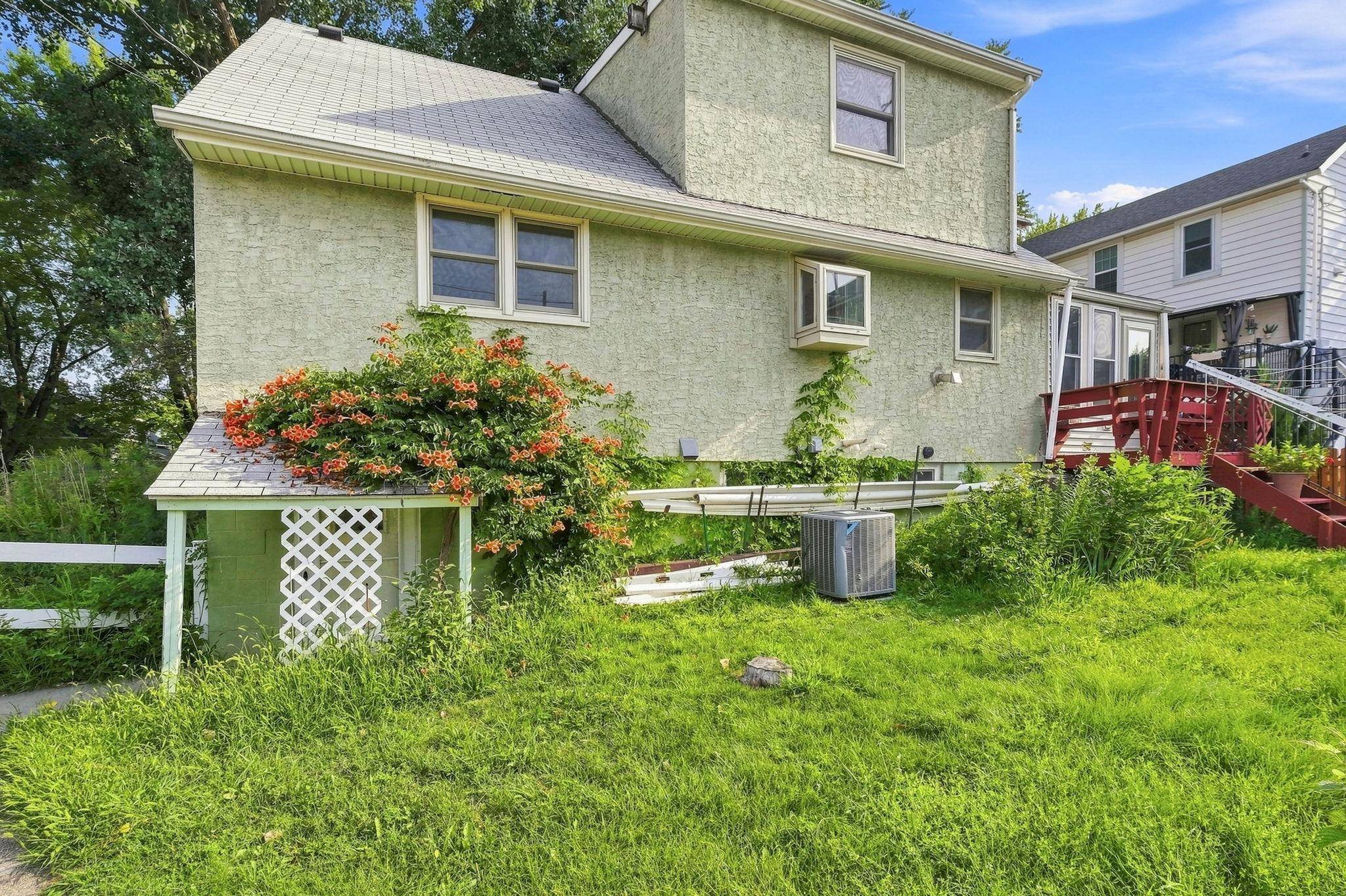 212 3rd ST E, Jordan, MN 55352