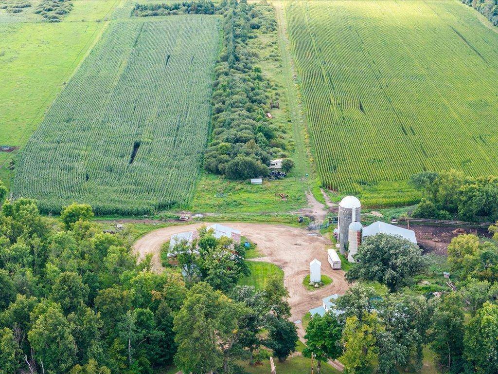 13727 County Road 32, Bertha, MN 56437