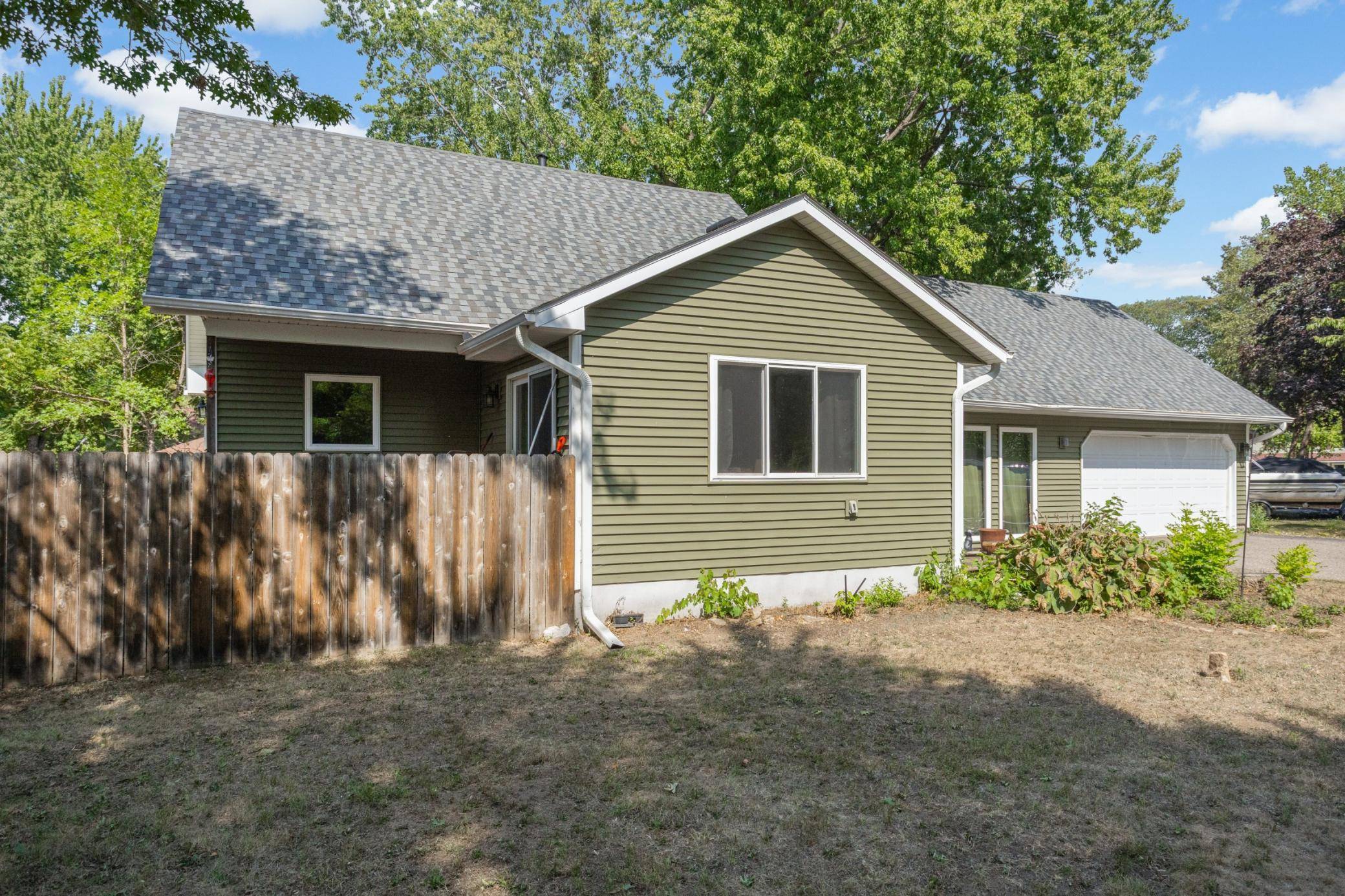 1501 4th ST E, Hastings, MN 55033