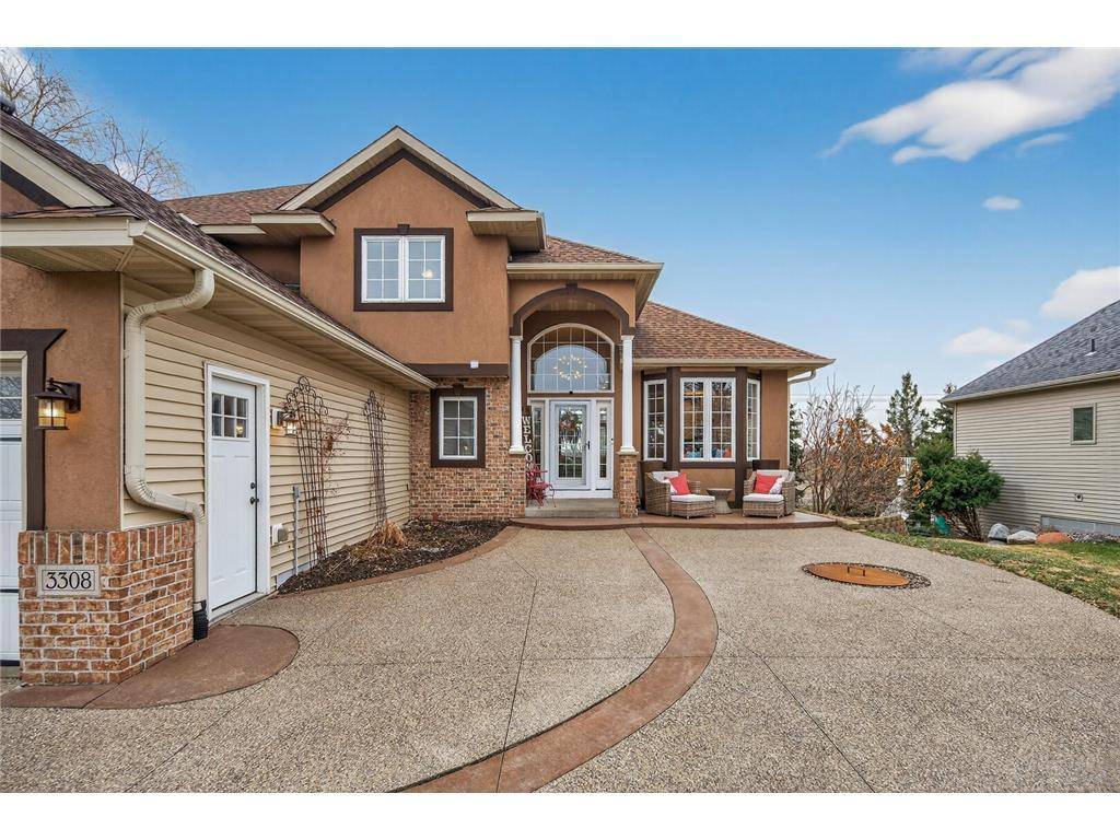 3308 Wild Horse PASS NW, Prior Lake, MN 55372