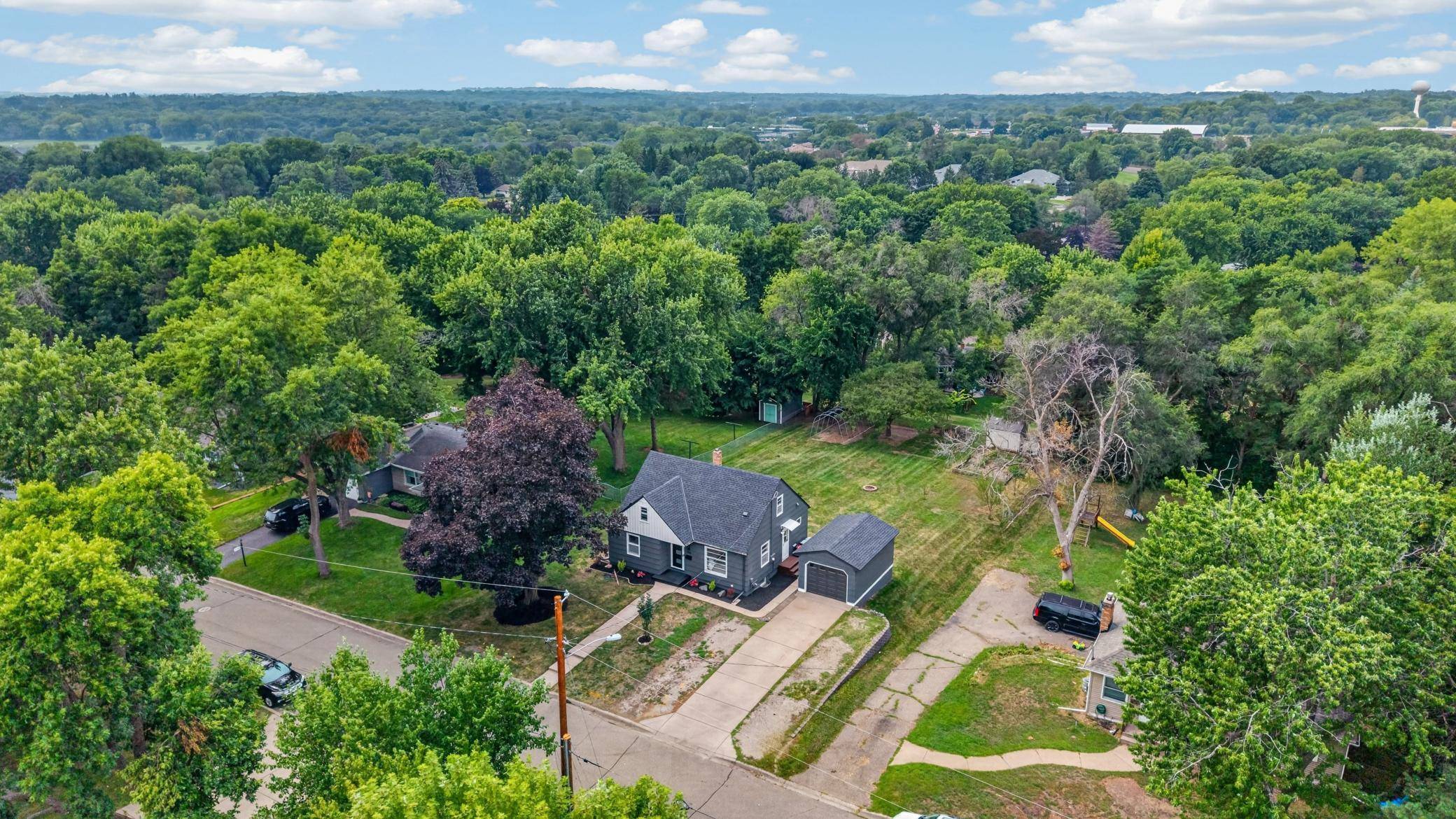 2516 Westview TER, Minnetonka, MN 55305