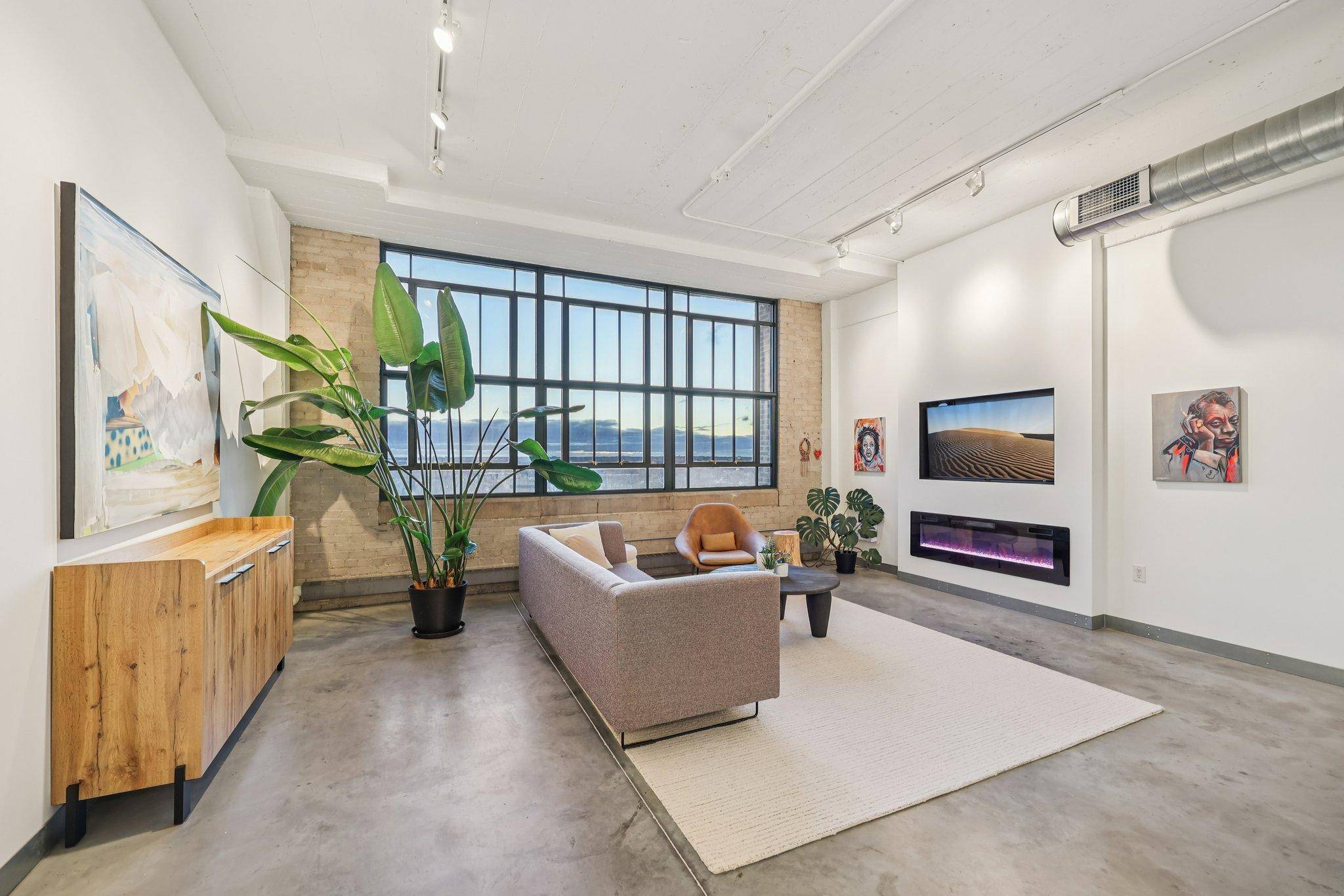 2929 Chicago Ave #1105, Minneapolis, MN 55407