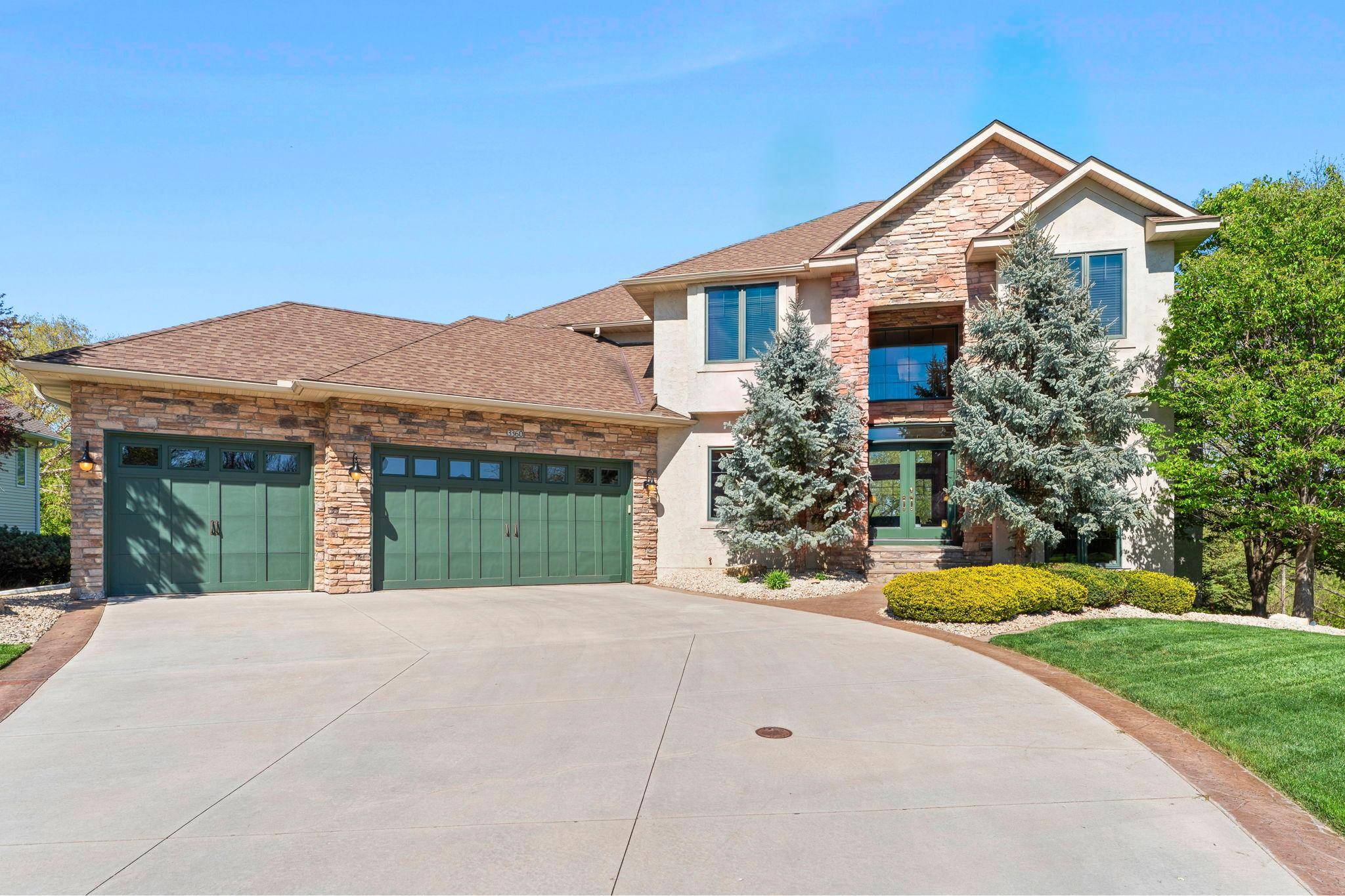 3360 Wood Duck DR NW, Prior Lake, MN 55372
