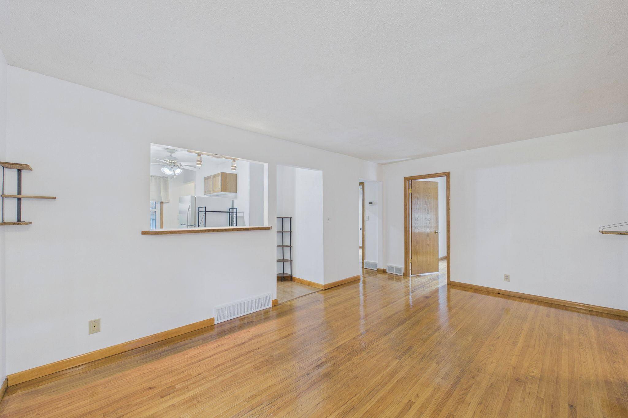 1853 Taylor AVE, Saint Paul, MN 55104