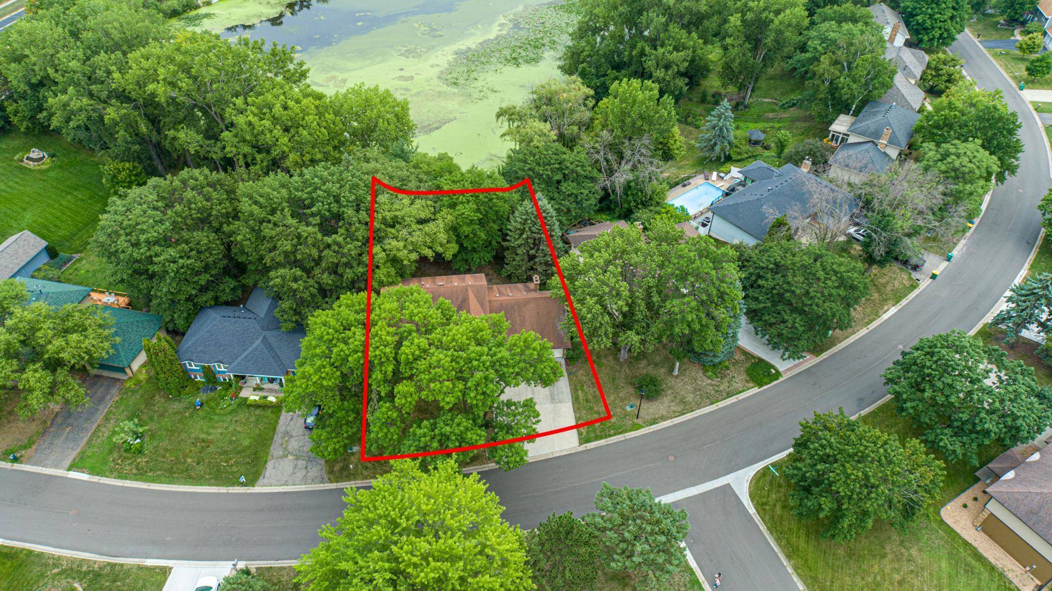 14613 Carriage LN, Burnsville, MN 55306