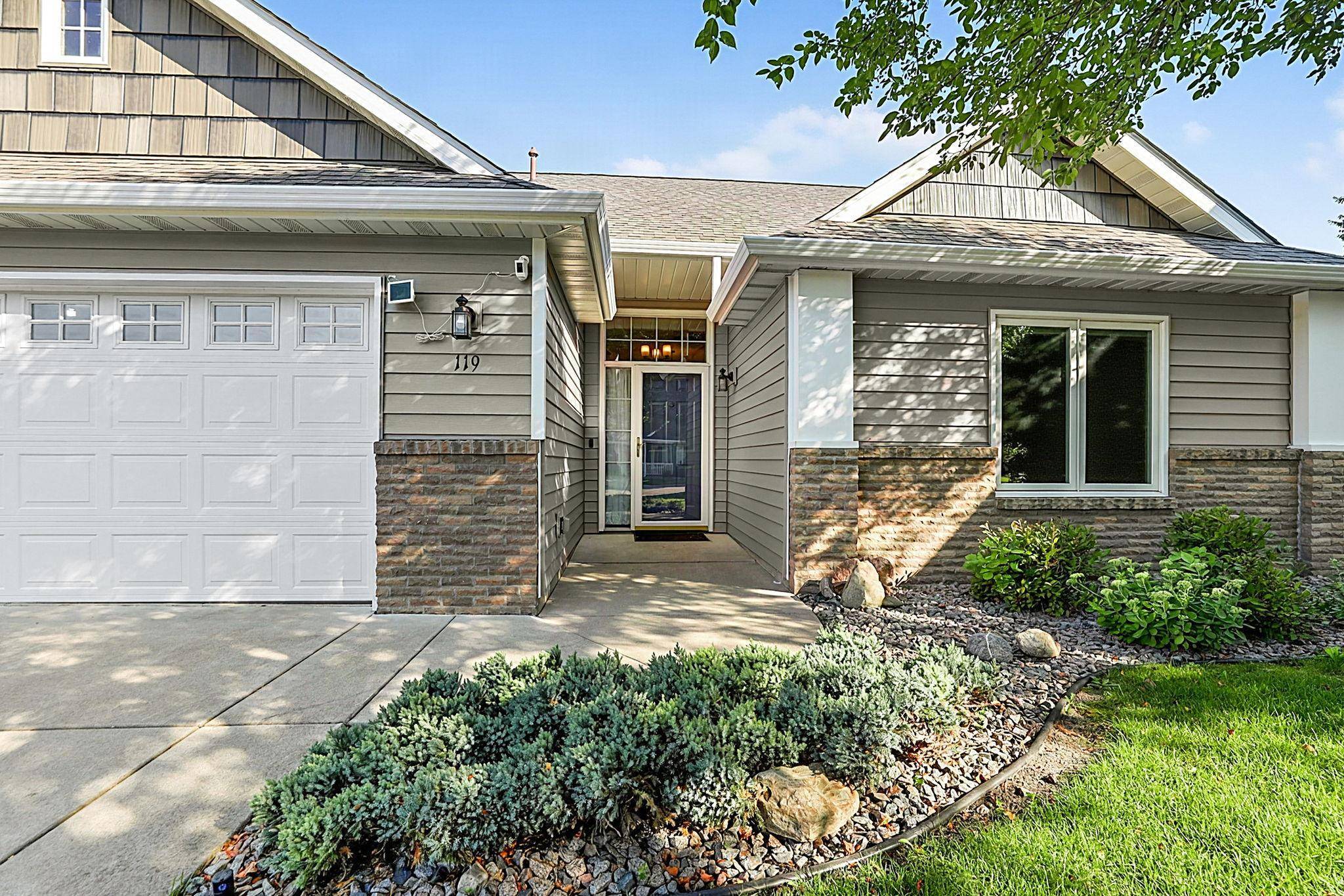 119 Cheval DR, Sartell, MN 56377