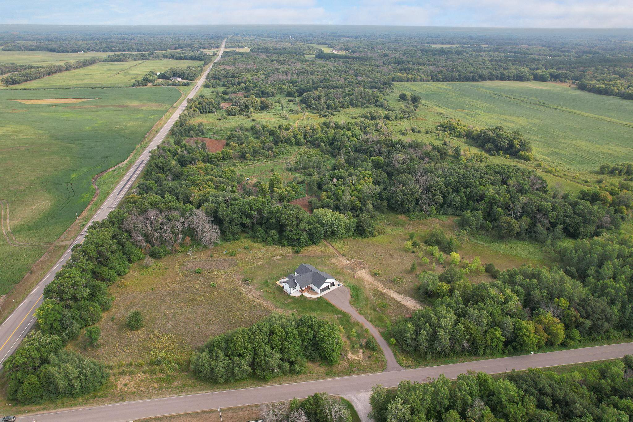 16600 87th St SE, Becker, MN 55308