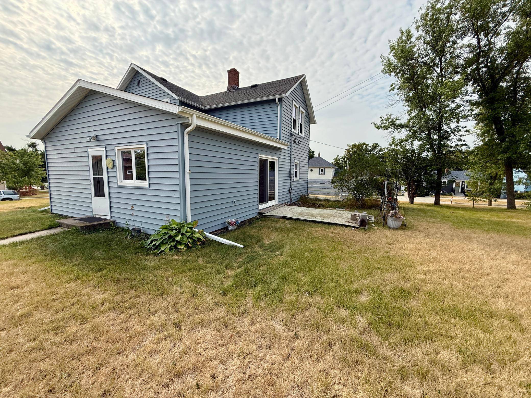 308 6th ST NW, Valley City, ND 58072