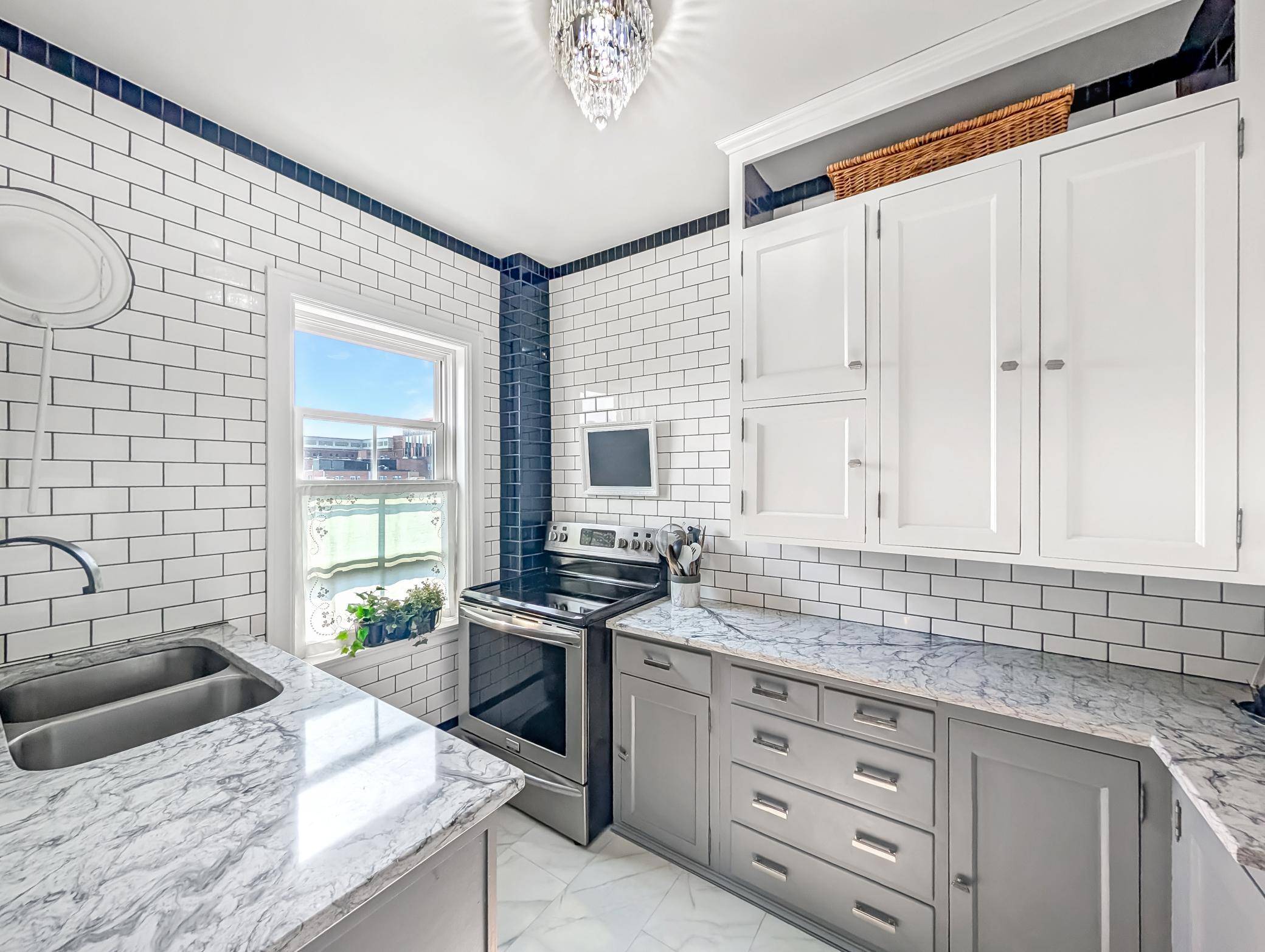 2615 Park AVE #611, Minneapolis, MN 55407
