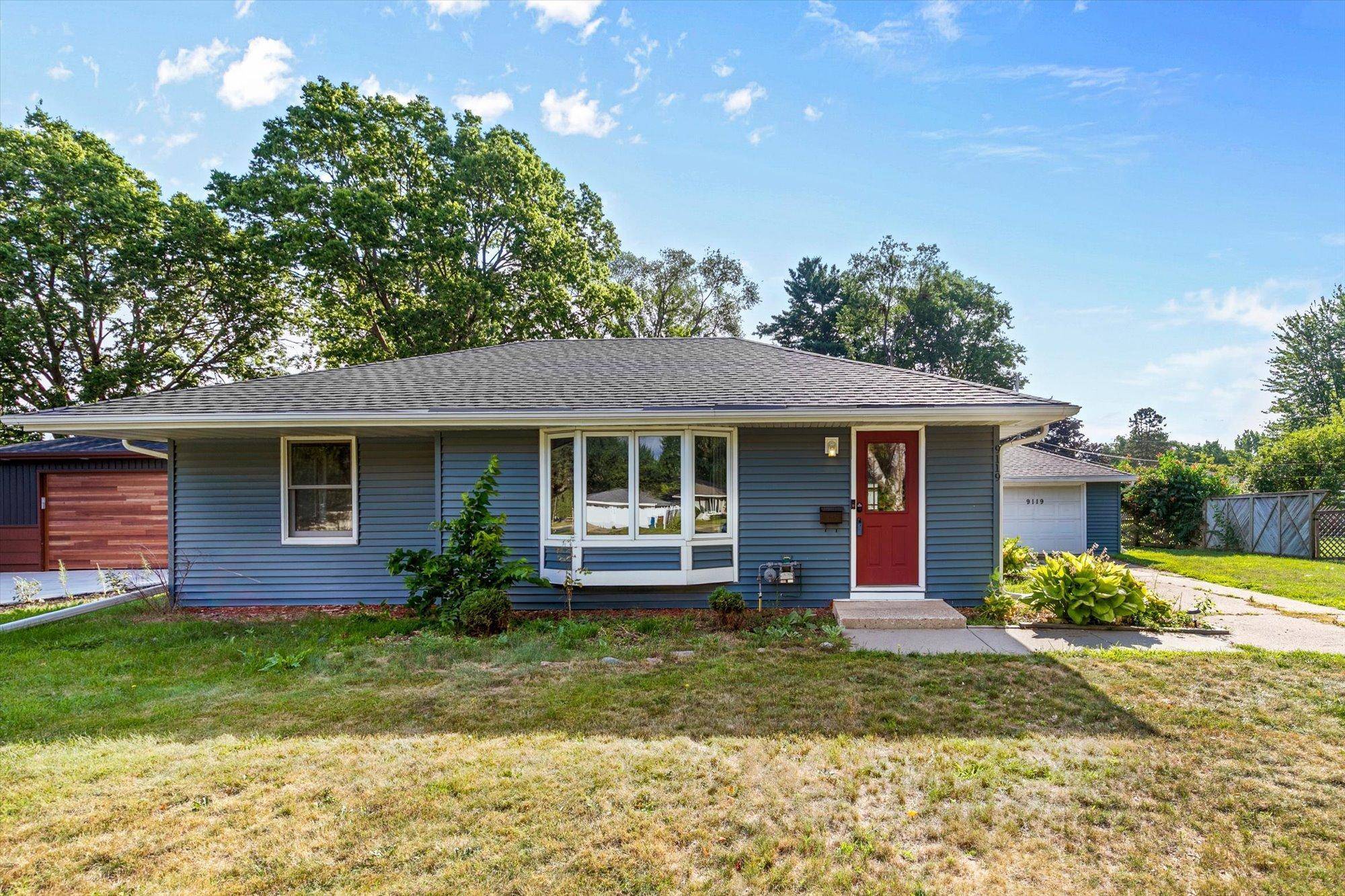 9119 Bloomington AVE, Bloomington, MN 55425