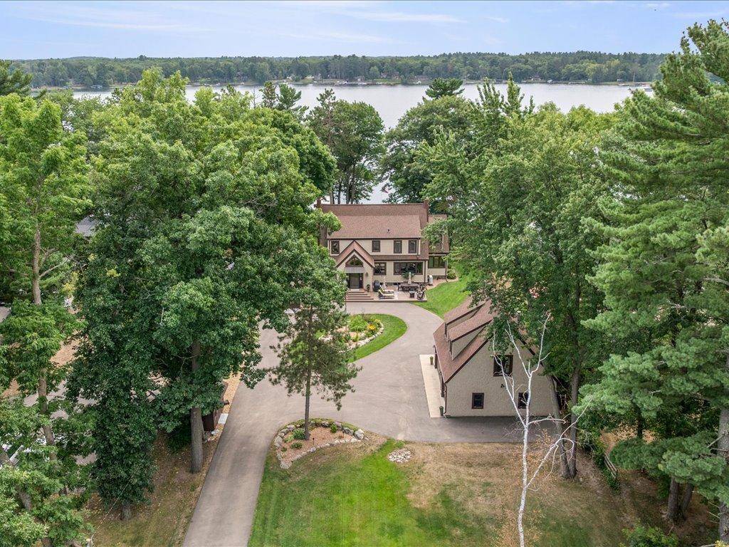 102 2nd ST SE, Crosby, MN 56441