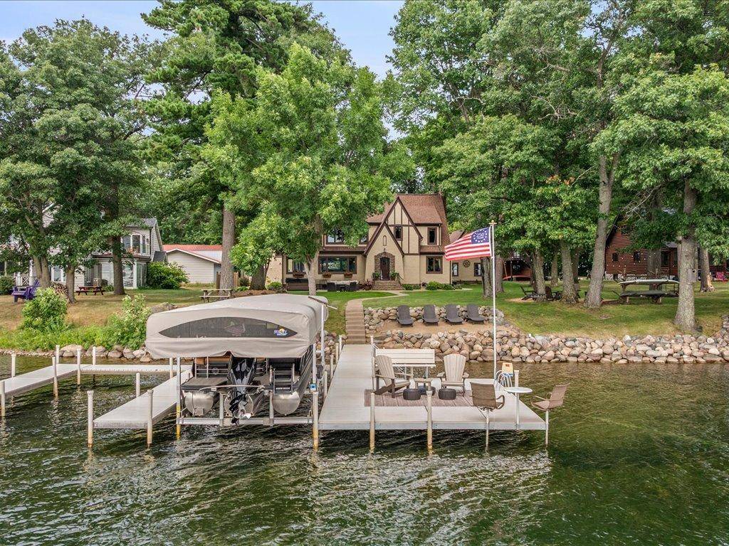 102 2nd ST SE, Crosby, MN 56441