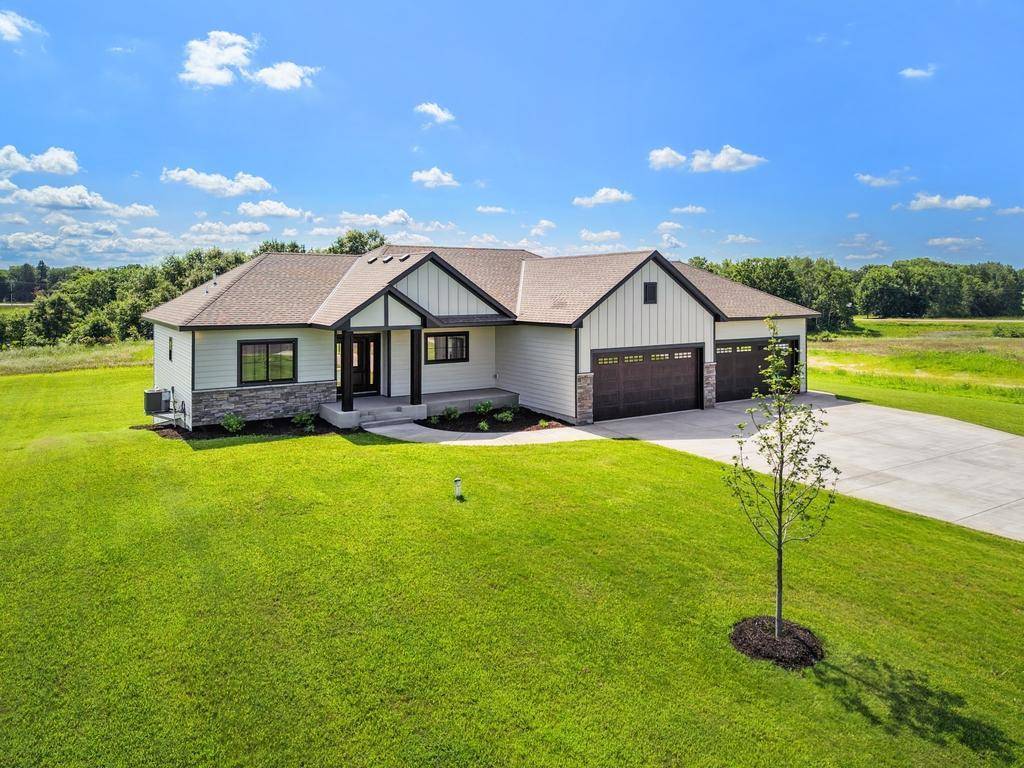 12901 295th AVE NW, Princeton, MN 55371