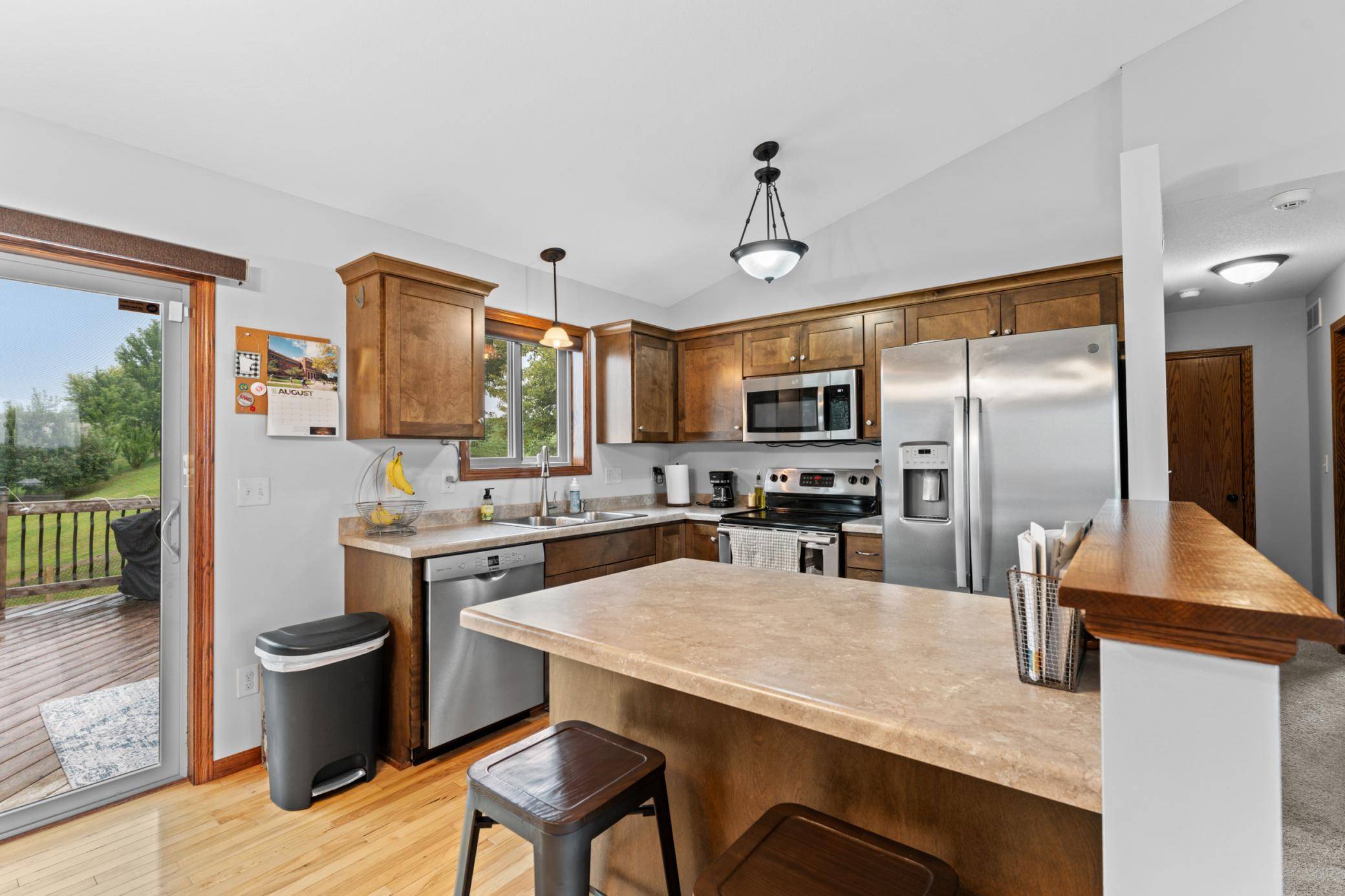 1440 Sun Rise DR NE, Pine Island, MN 55963