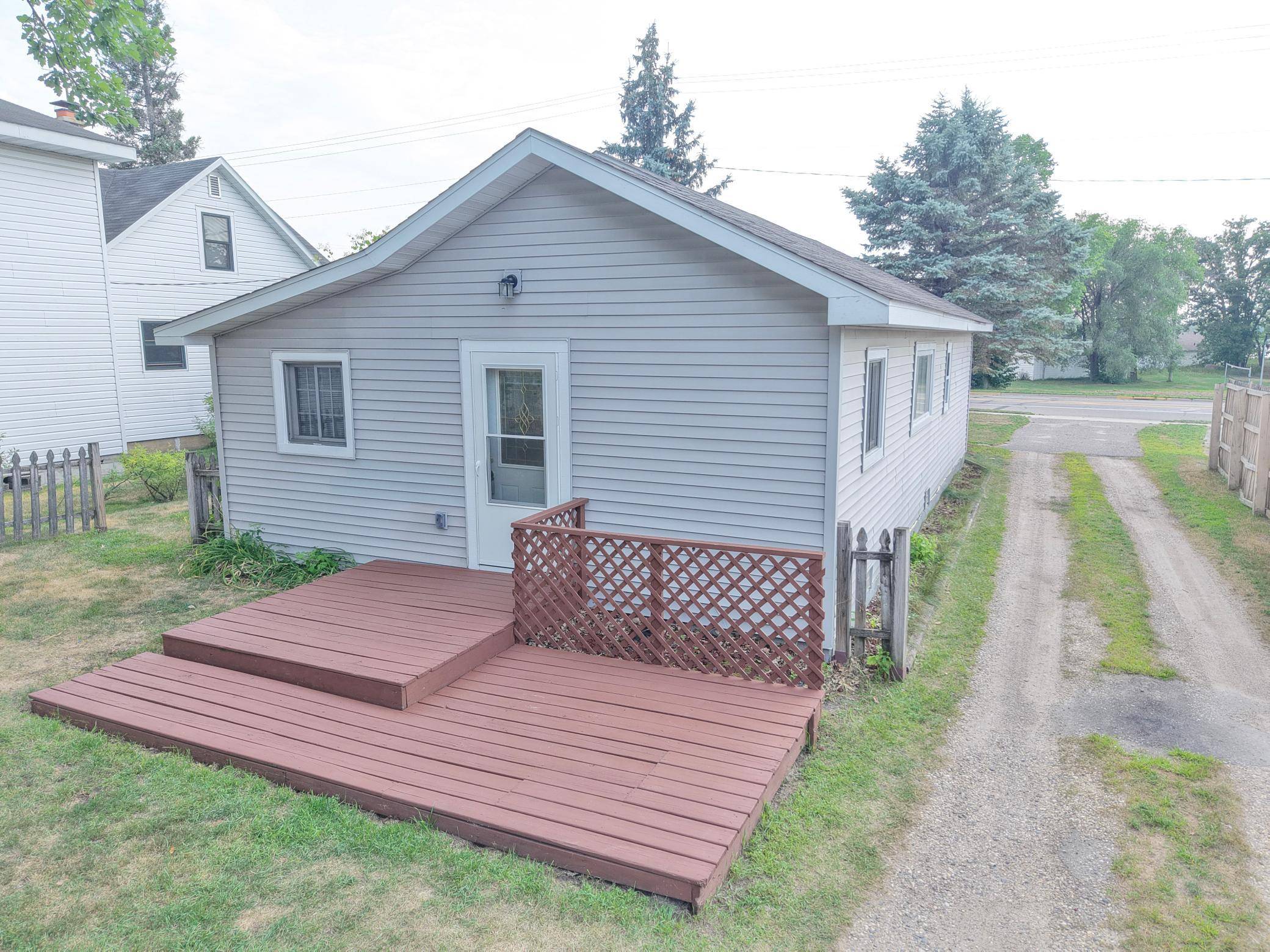 228 Aspen AVE SE, Menahga, MN 56464