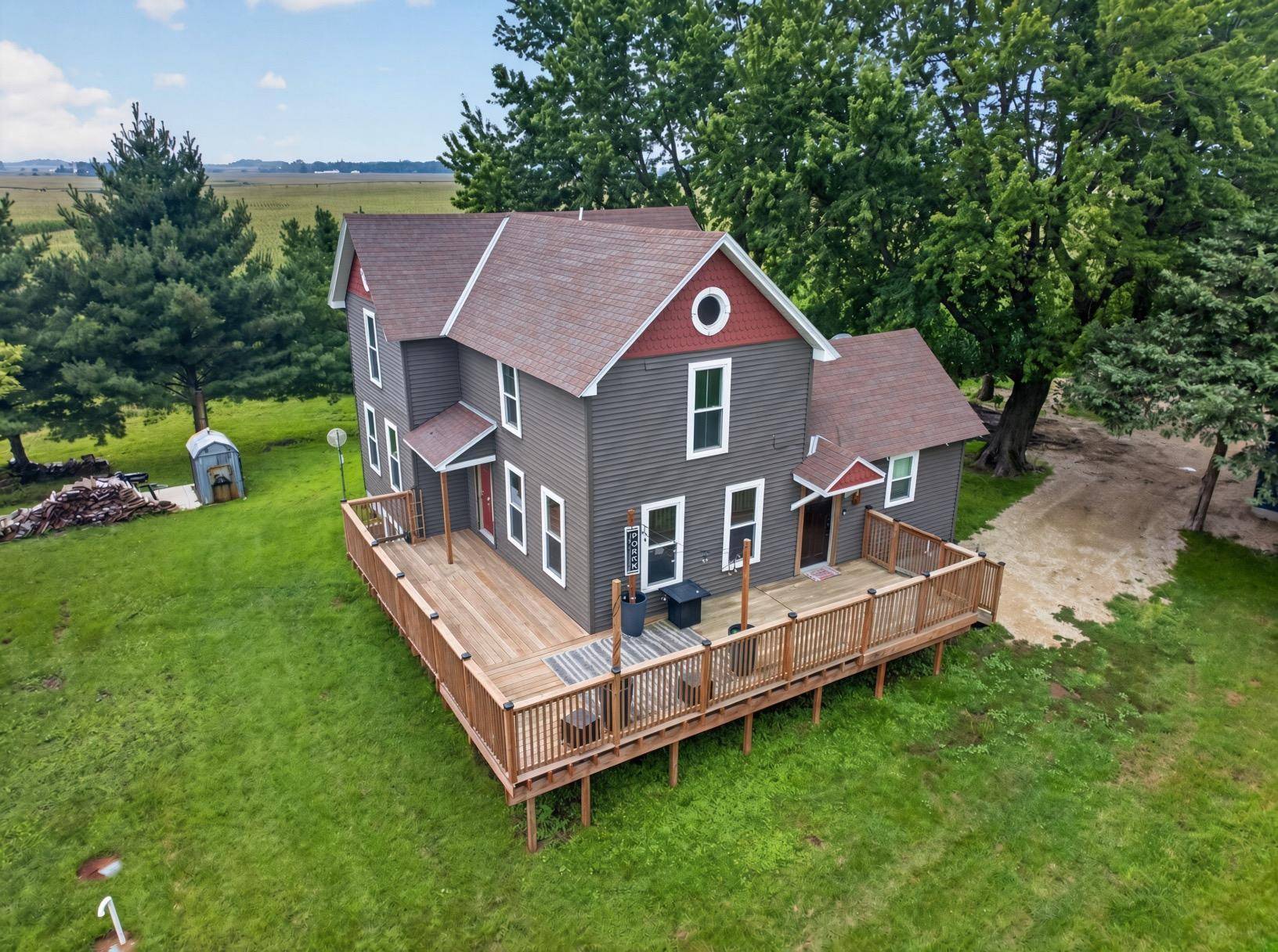 28113 570th AVE, Austin, MN 55912
