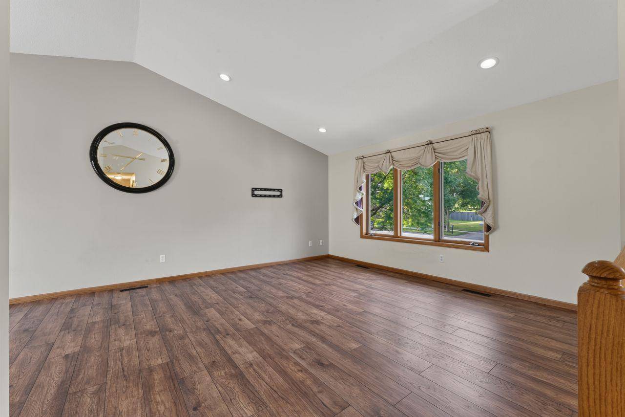 501 Carter DR, Northfield, MN 55057
