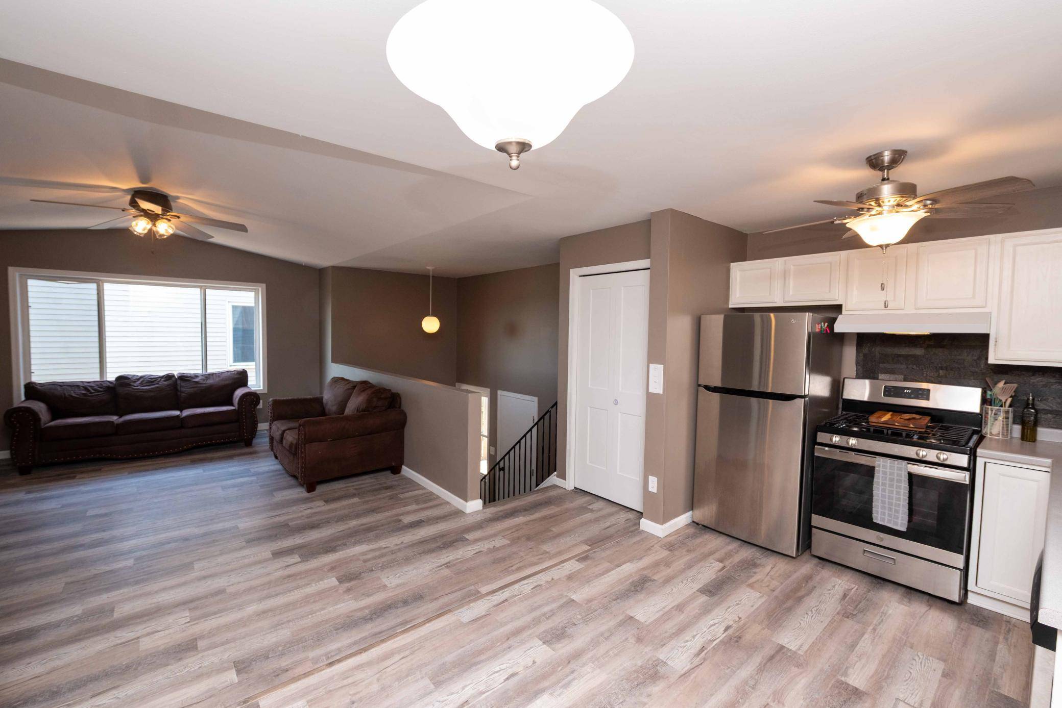 557 Kendall DR, Hastings, MN 55033