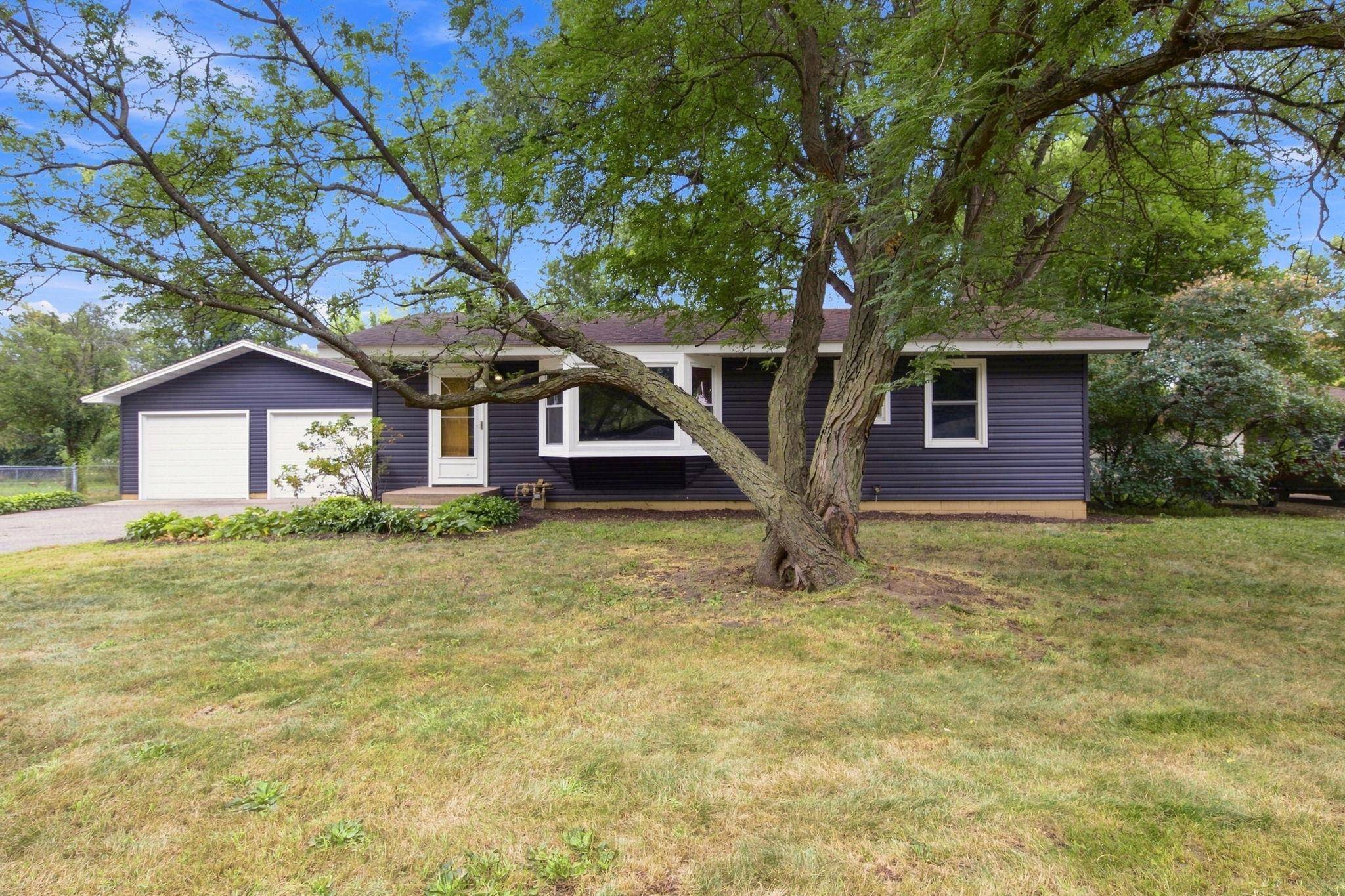 6717 Dutton AVE, Brooklyn Park, MN 55428