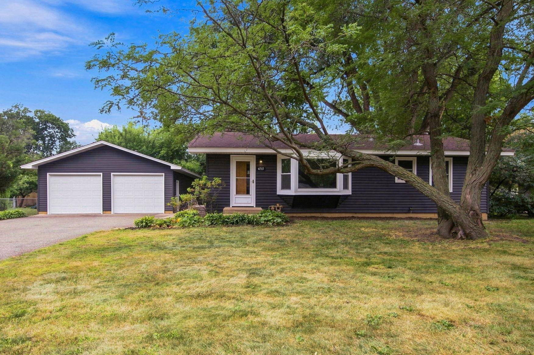 6717 Dutton AVE, Brooklyn Park, MN 55428