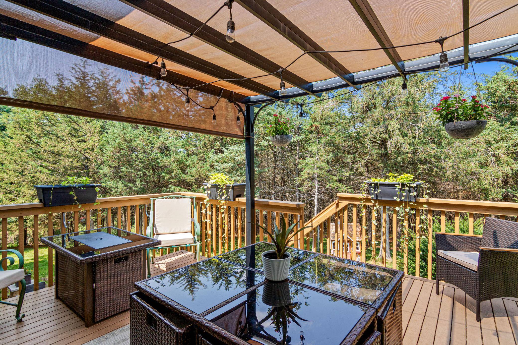 23 Ashbury CT, Hudson, WI 54016