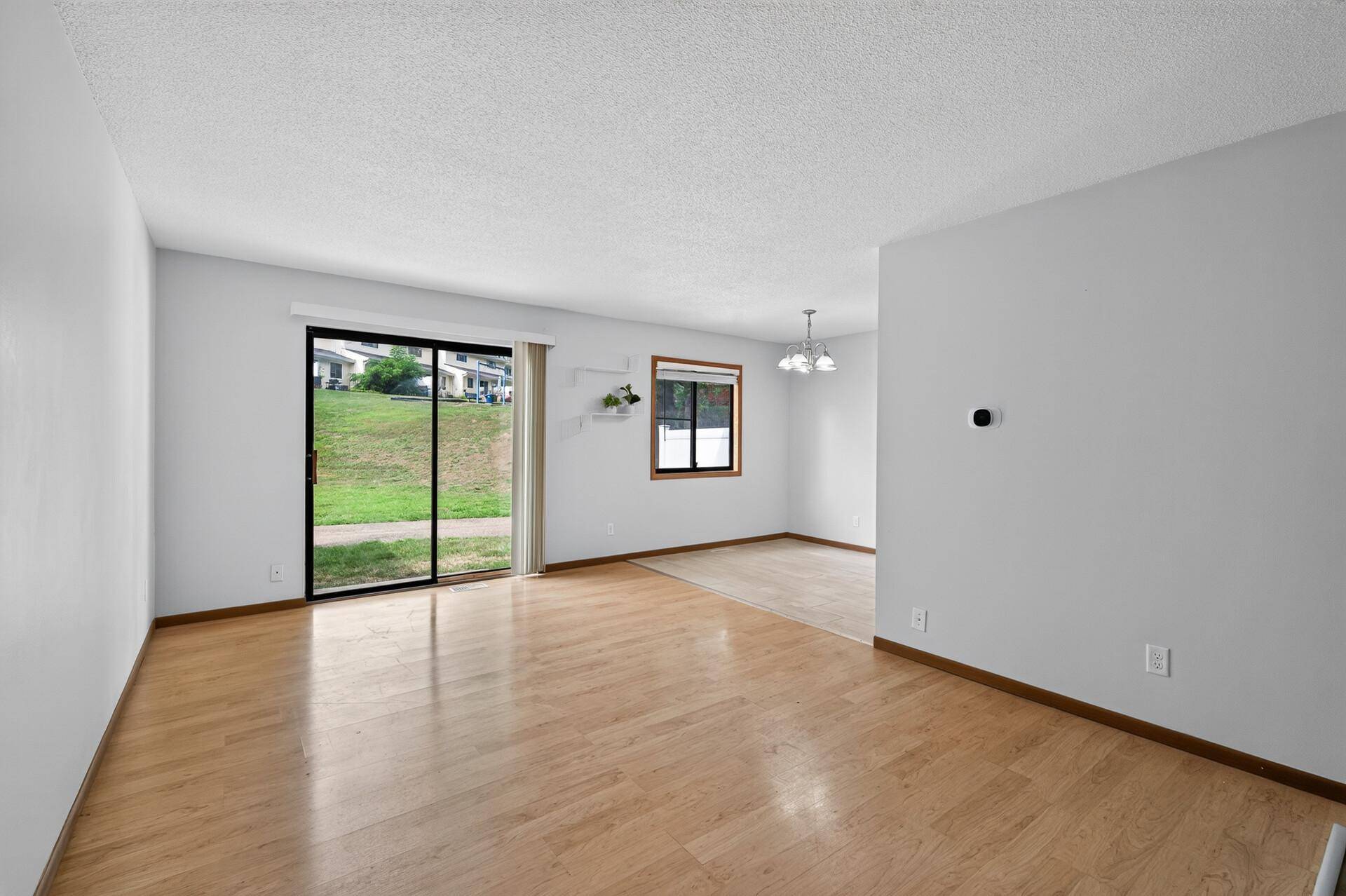 3215 Valley Ridge DR #56, Eagan, MN 55121