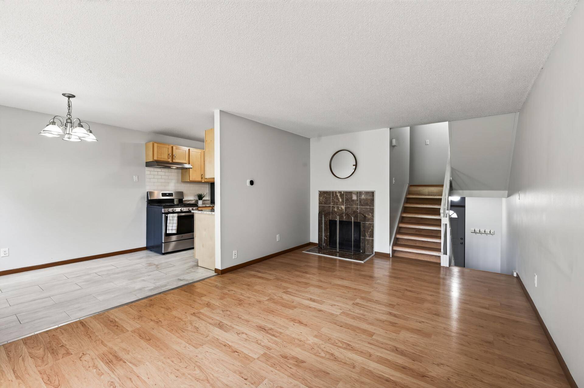 3215 Valley Ridge DR #56, Eagan, MN 55121