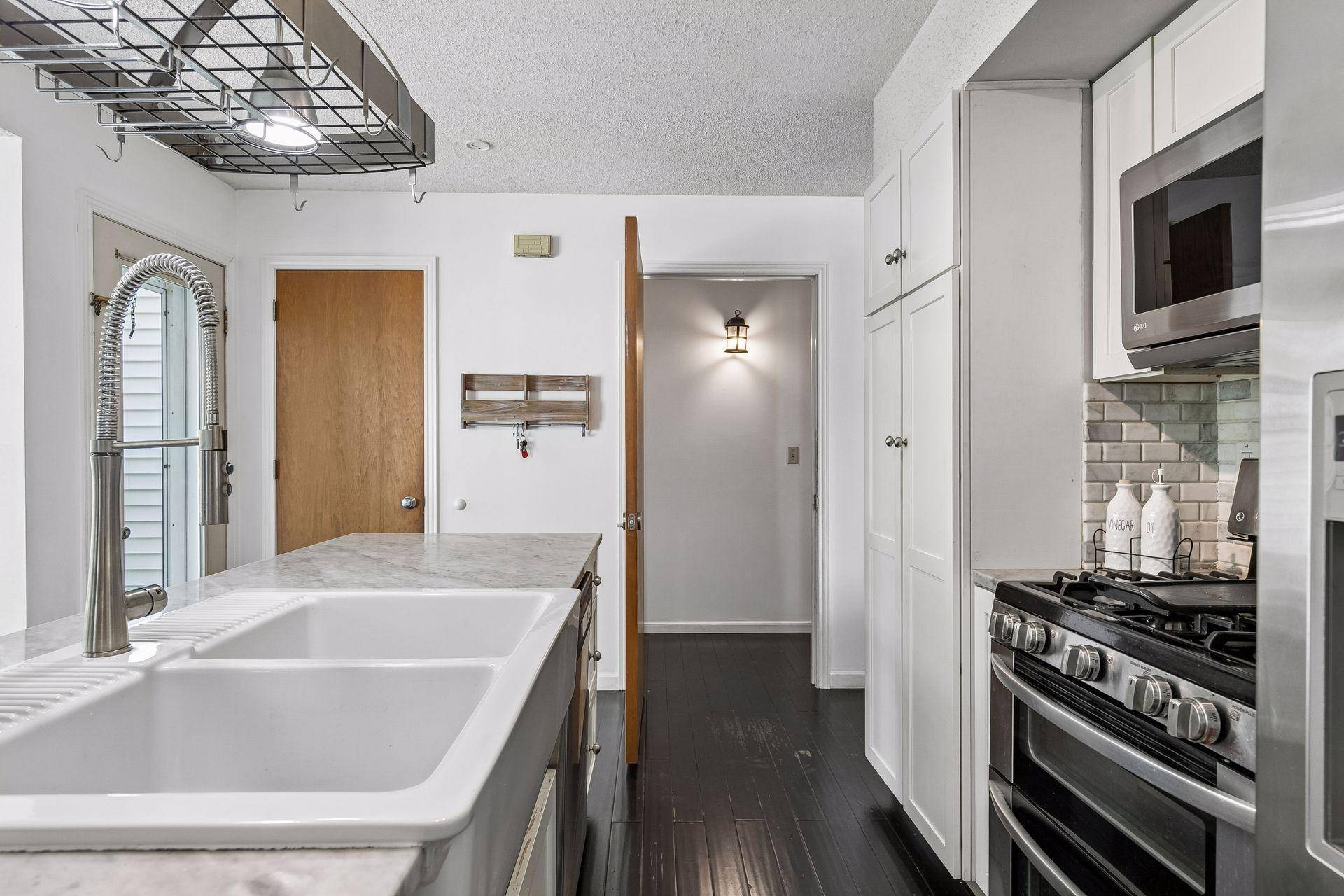 925 Dartmouth SE, Minneapolis, MN 55414