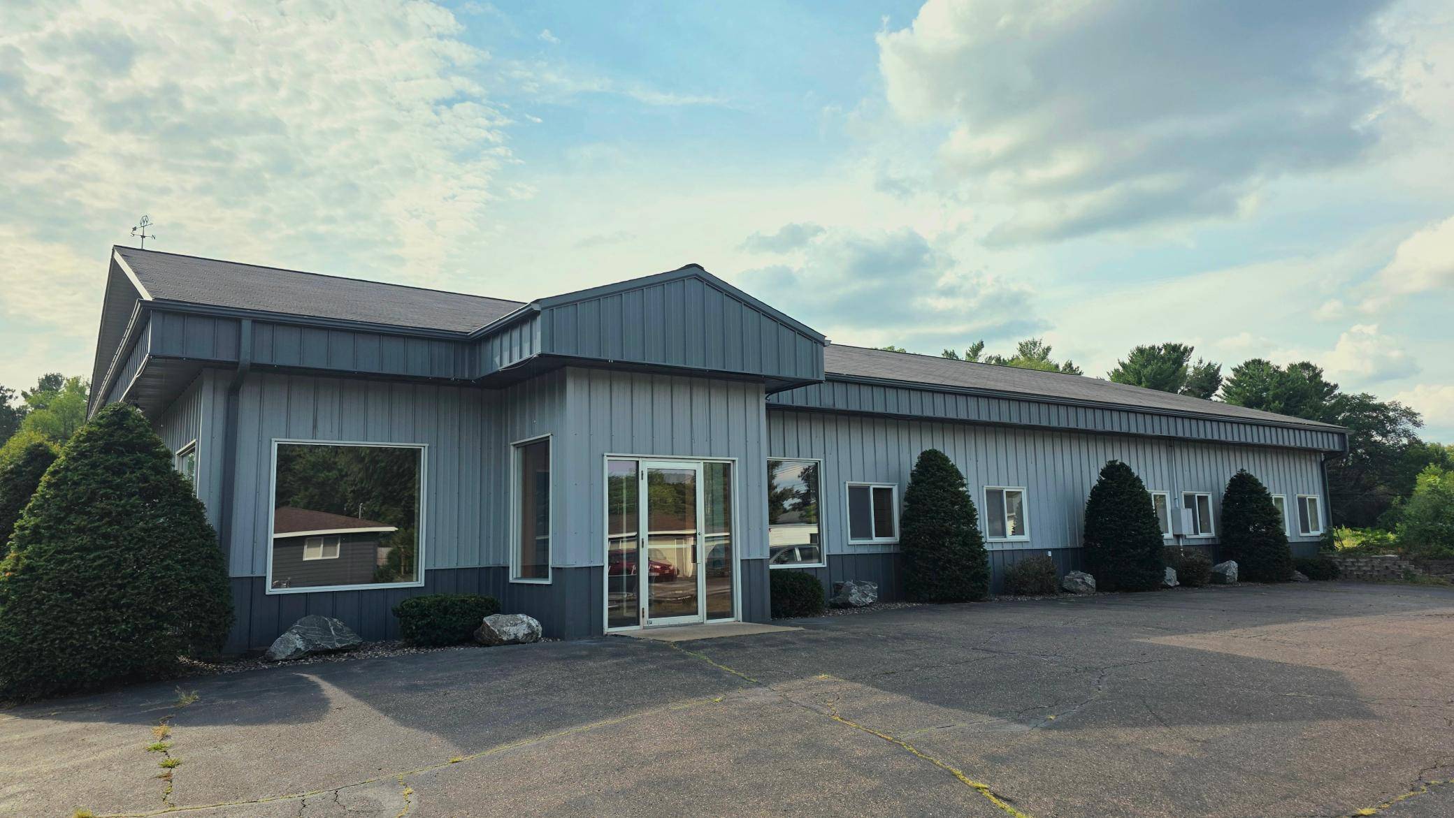 1210 Mansfield ST, Chippewa Falls, WI 54729