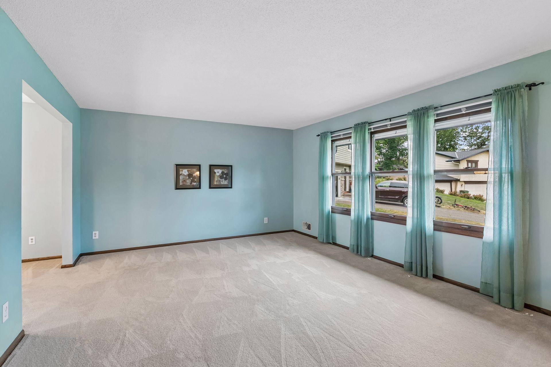 756 Larson CT, Shoreview, MN 55126