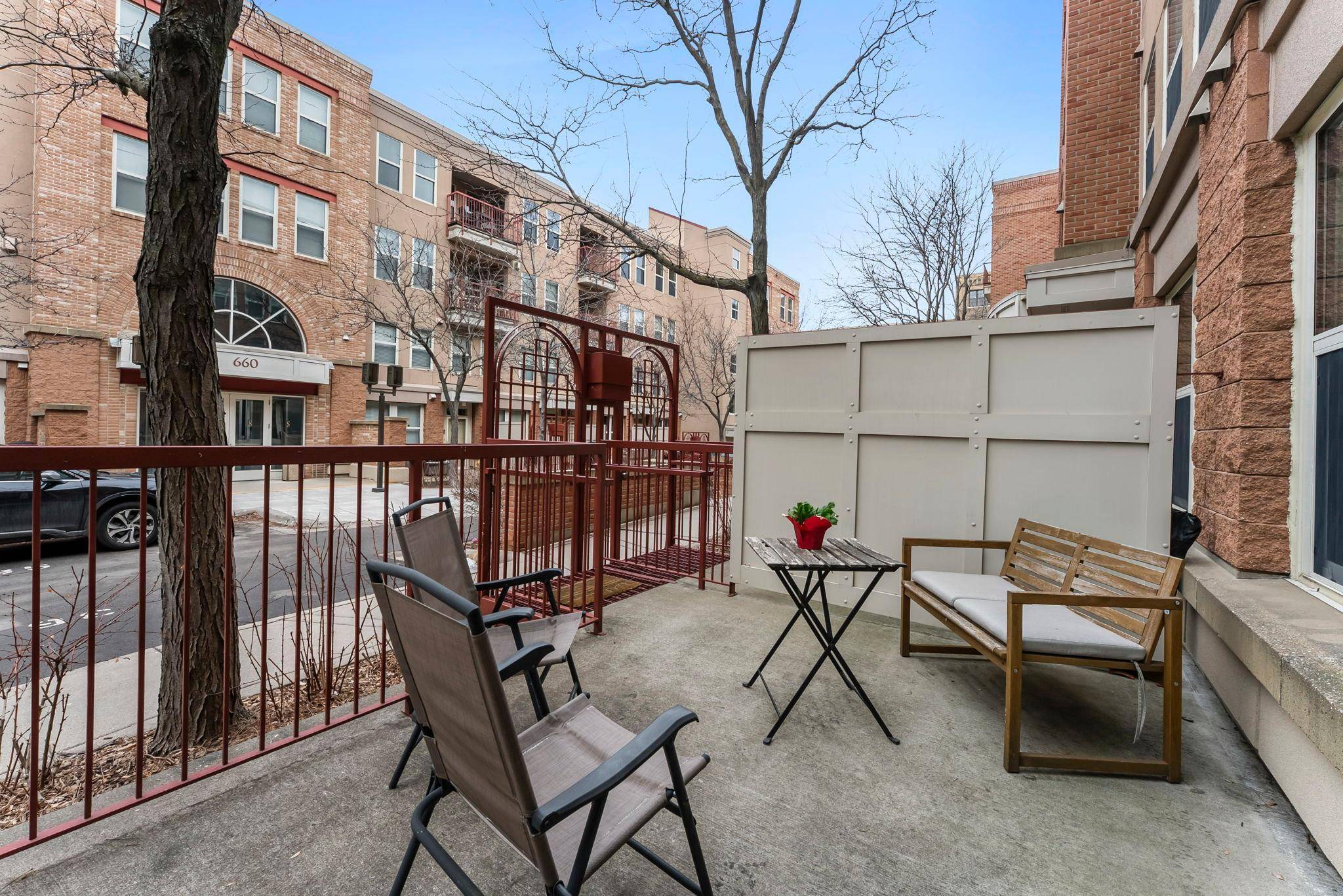 645 N 1st Street #139, Minneapolis, MN 55401
