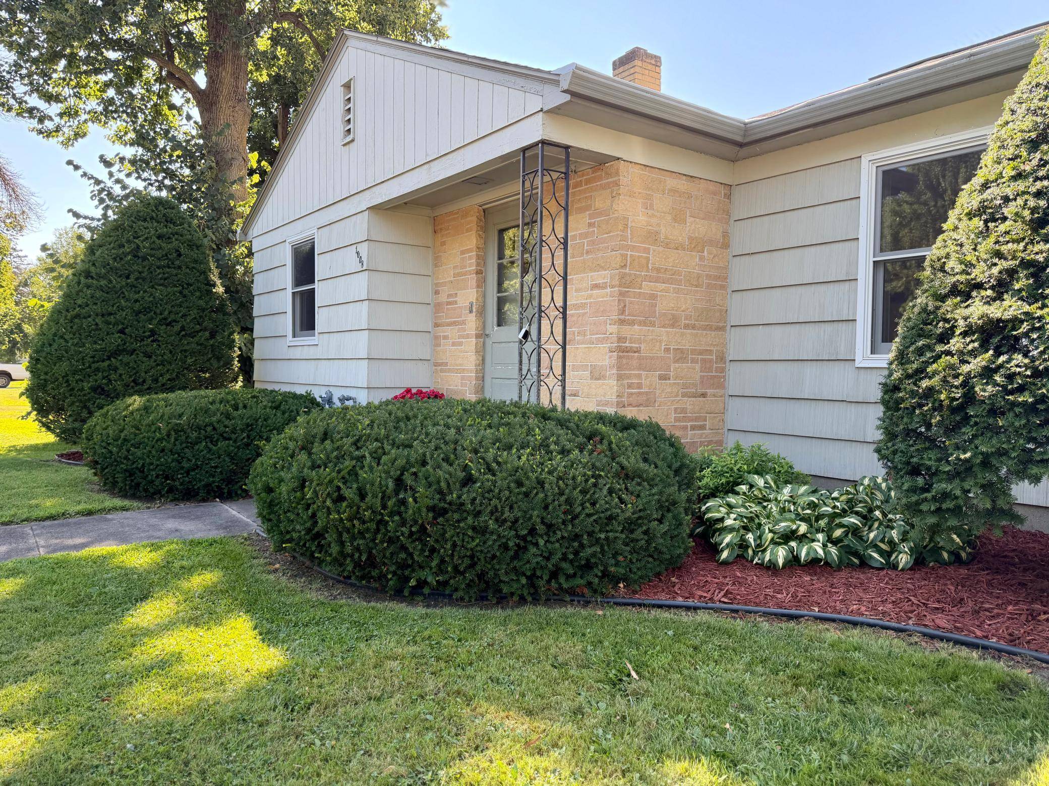 1008 Boxelder ST, Mountain Lake, MN 56159