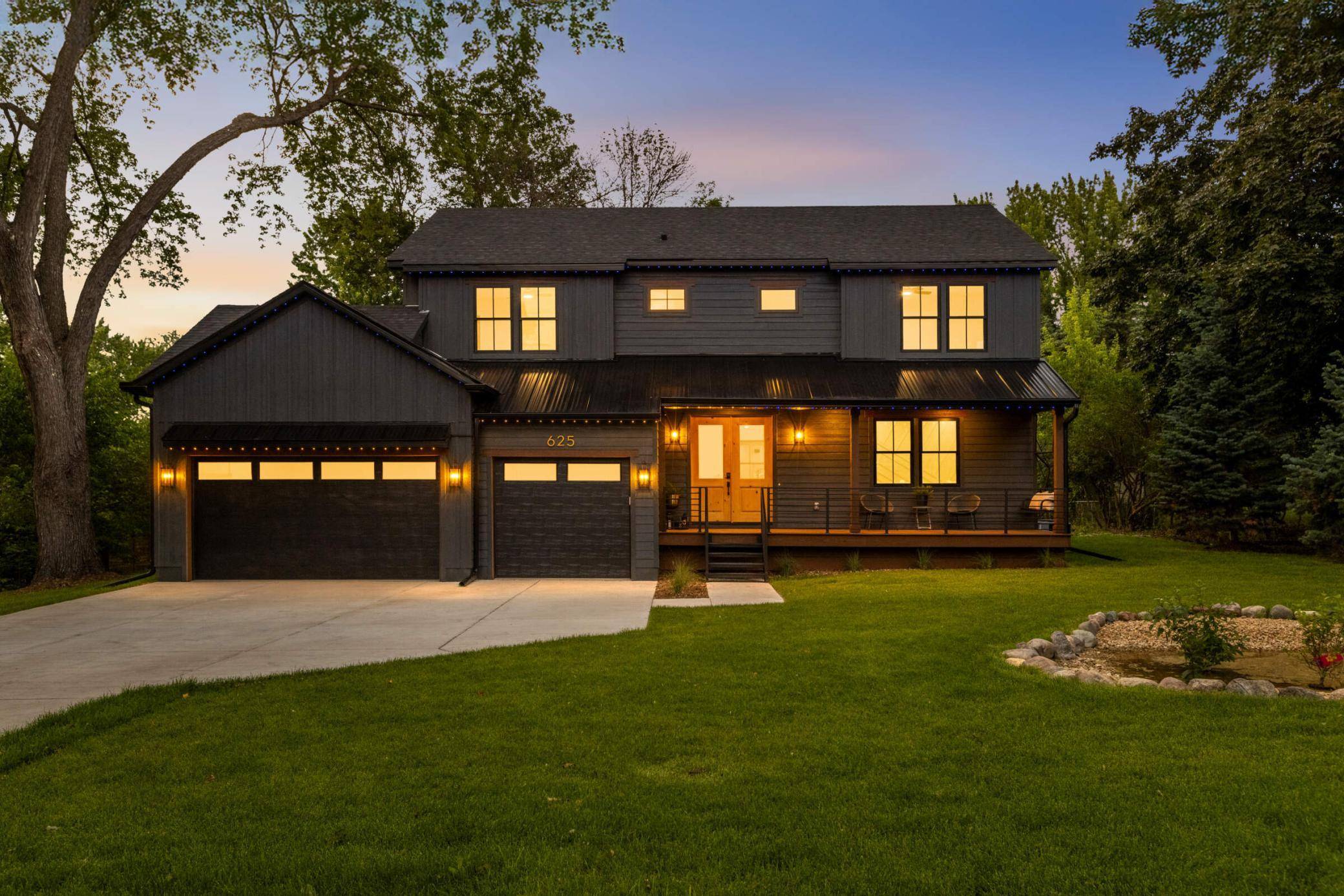 625 Ivy Falls AVE, Mendota Heights, MN 55118