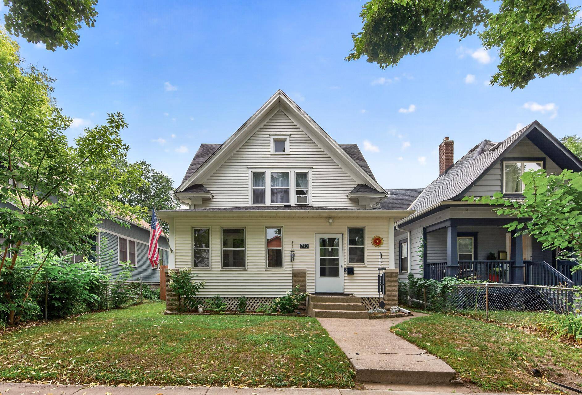 770 Fuller AVE, Saint Paul, MN 55104