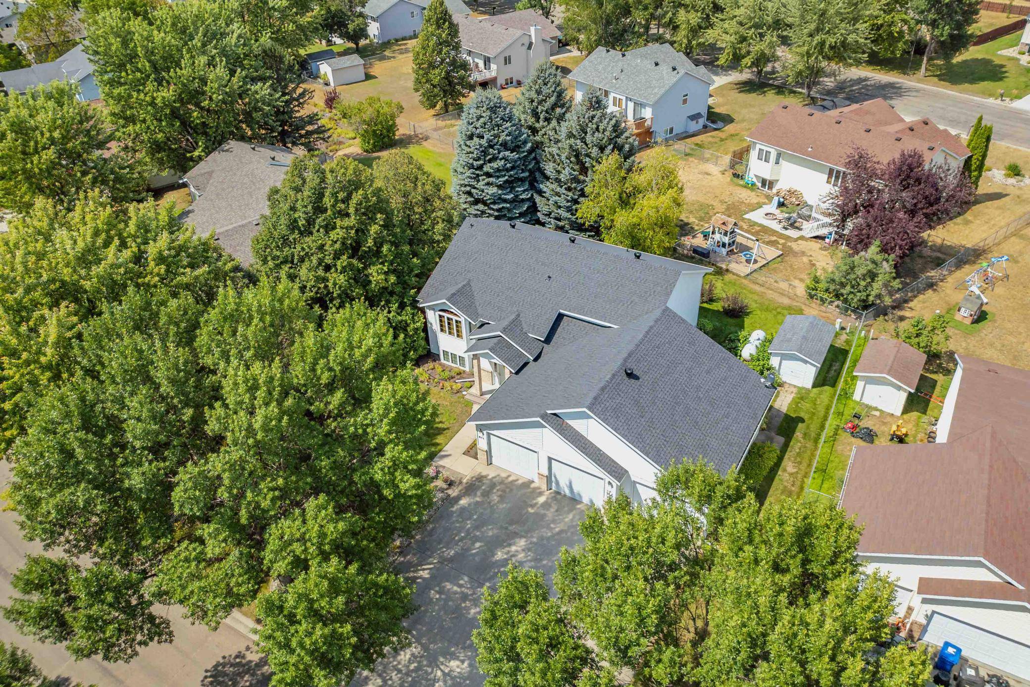 811 4th AVE NE, Barnesville, MN 56514