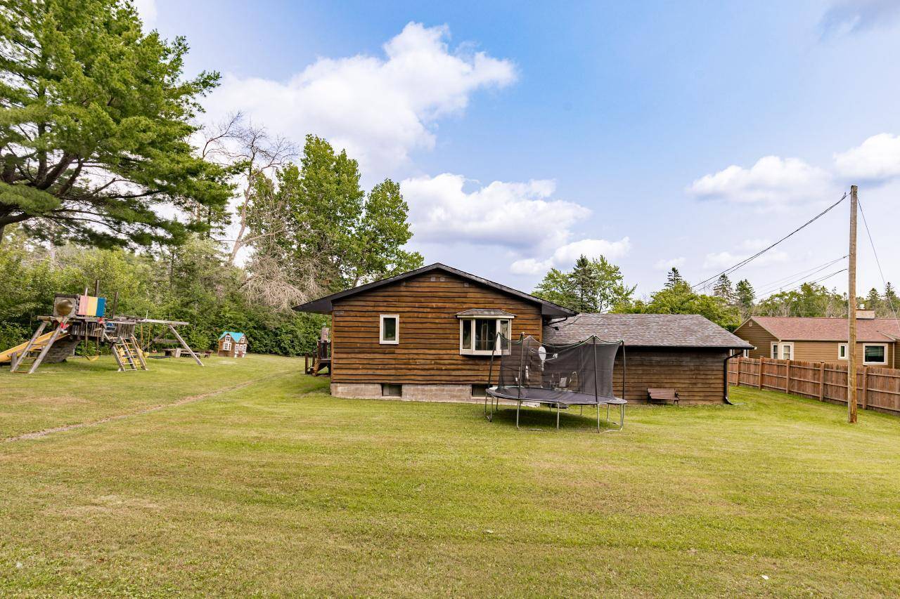 4019 Chambersburg AVE, Duluth, MN 55811