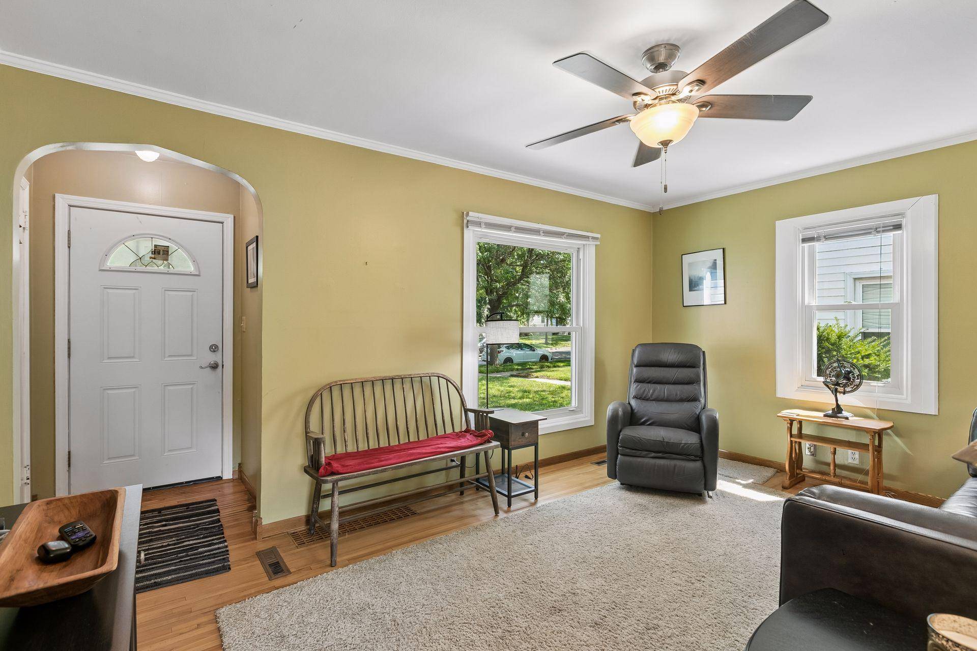 2908 Hampshire AVE S, Saint Louis Park, MN 55426