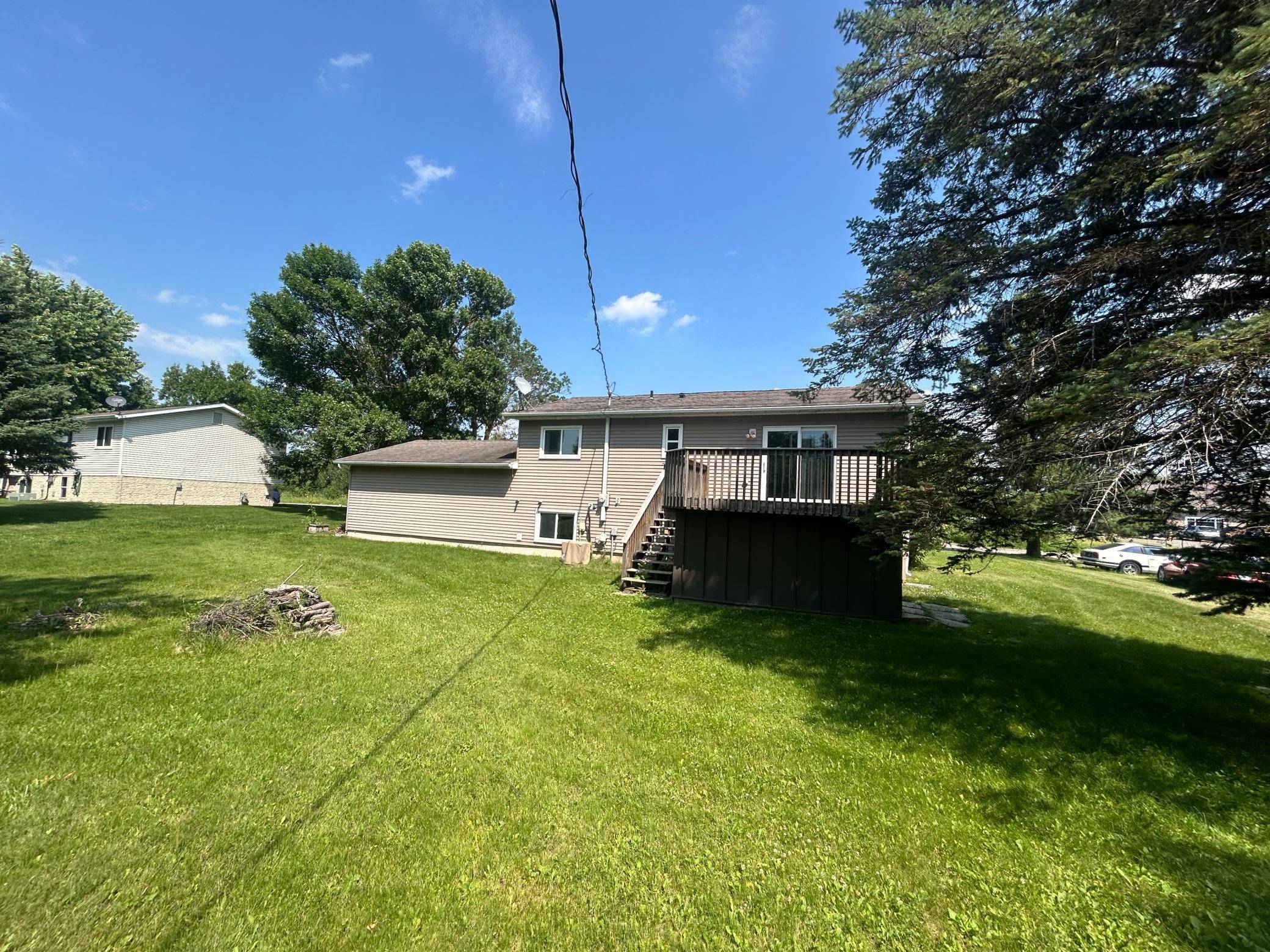 1324 Pelican LN, Detroit Lakes, MN 56501