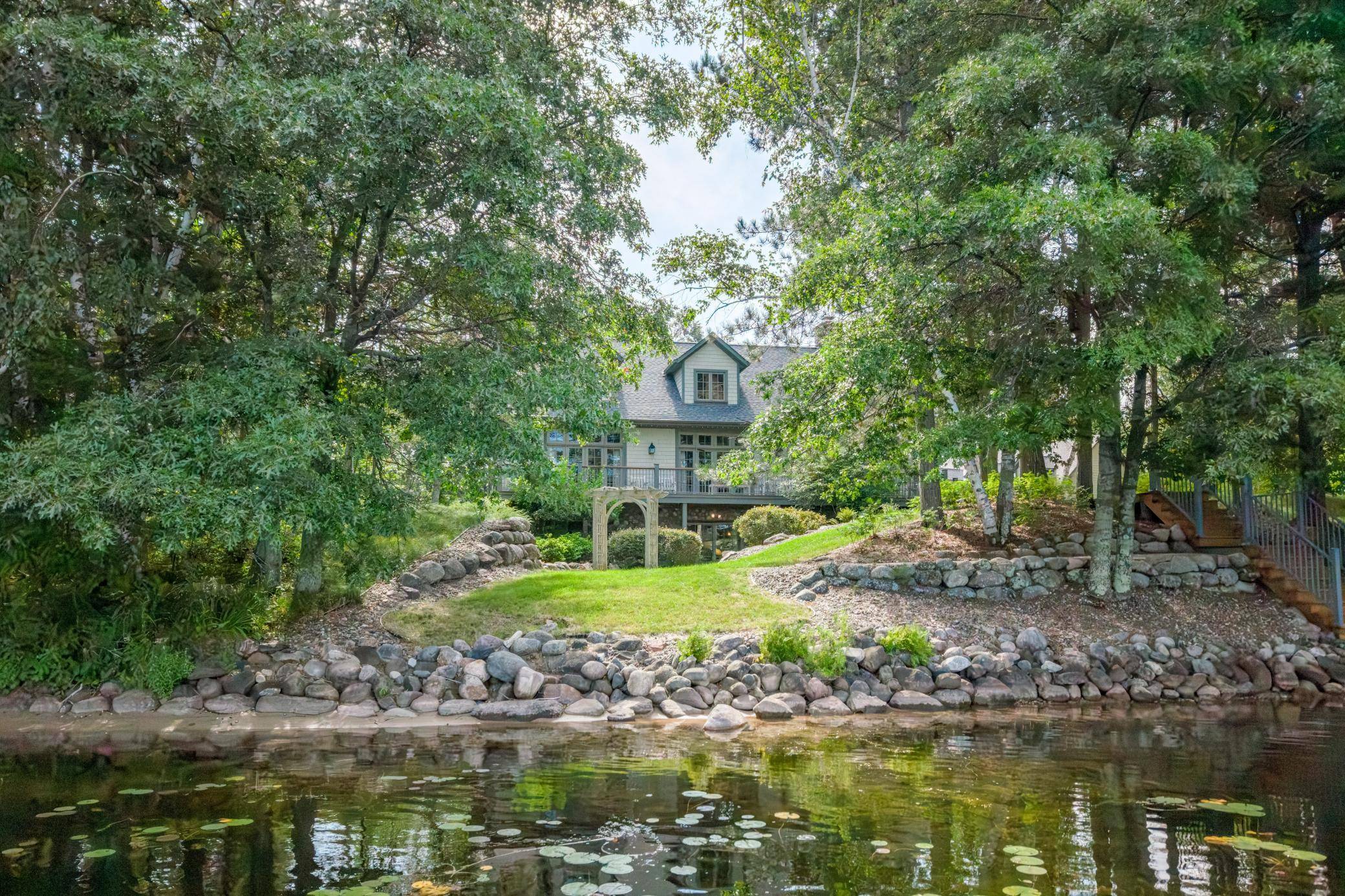 36289 Bonnie Lakes RD, Crosslake, MN 56442