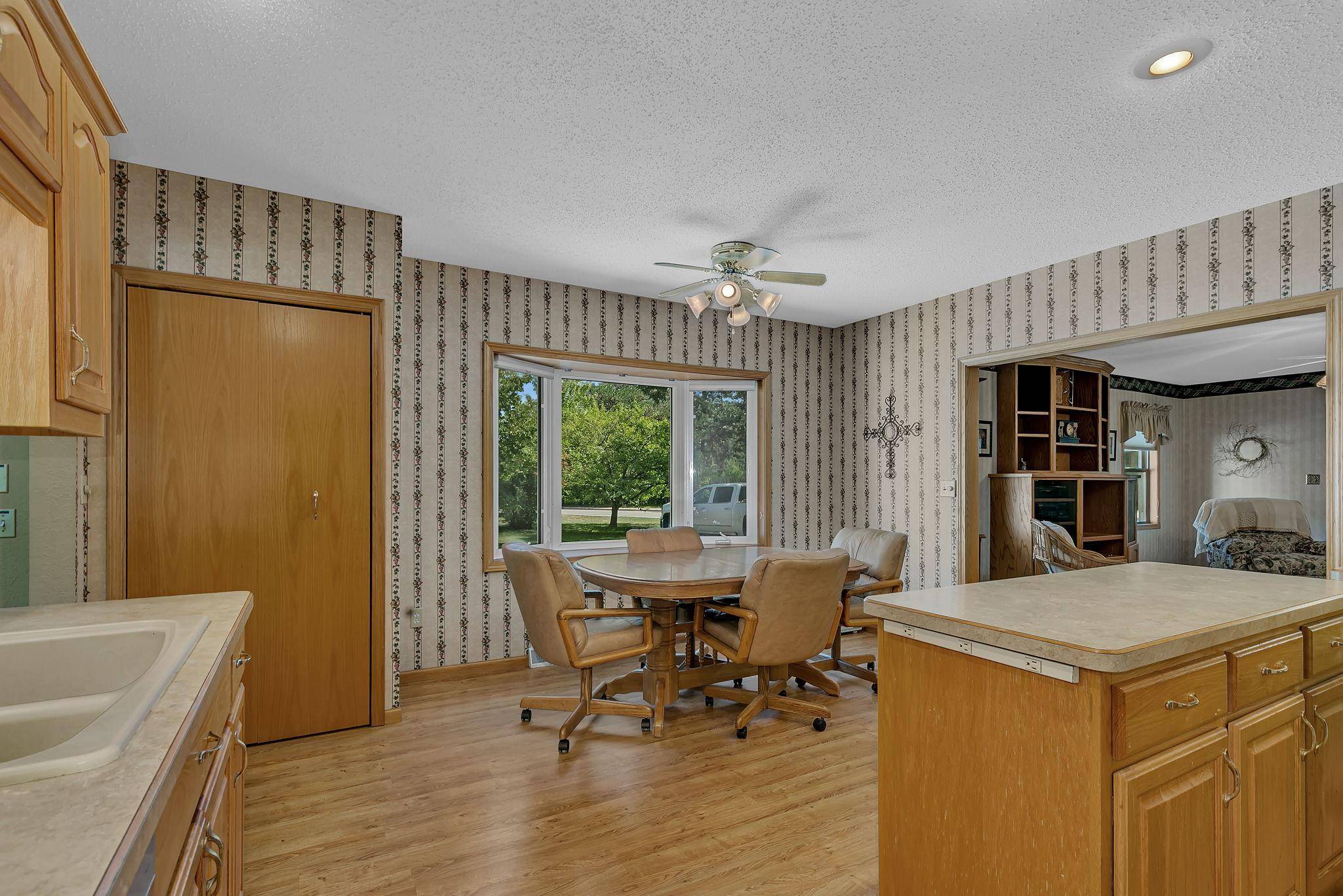 21 Traverse RD, Saint Cloud, MN 56301